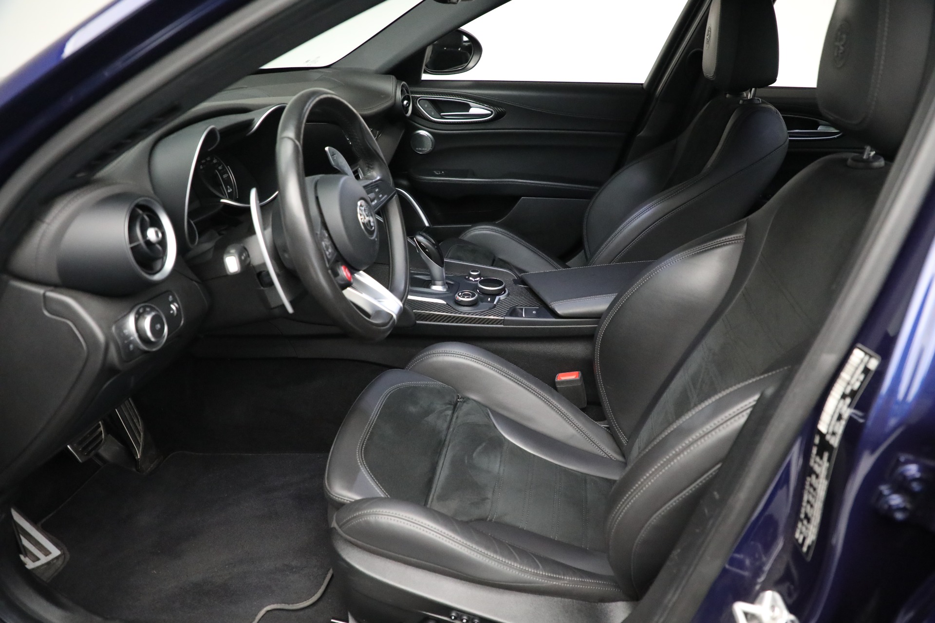 Used-2018-Alfa-Romeo-Giulia-Quadrifoglio