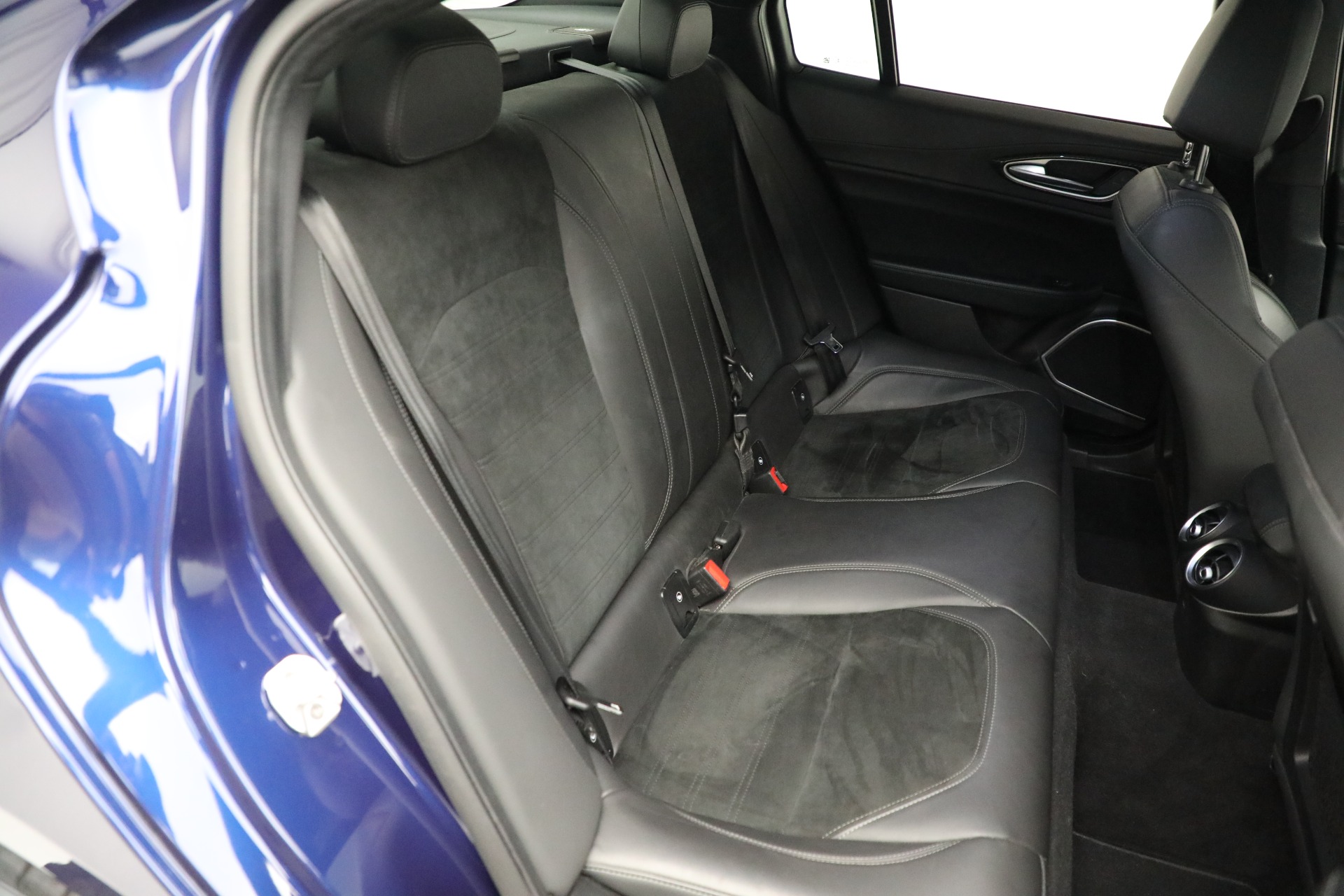 Used-2018-Alfa-Romeo-Giulia-Quadrifoglio