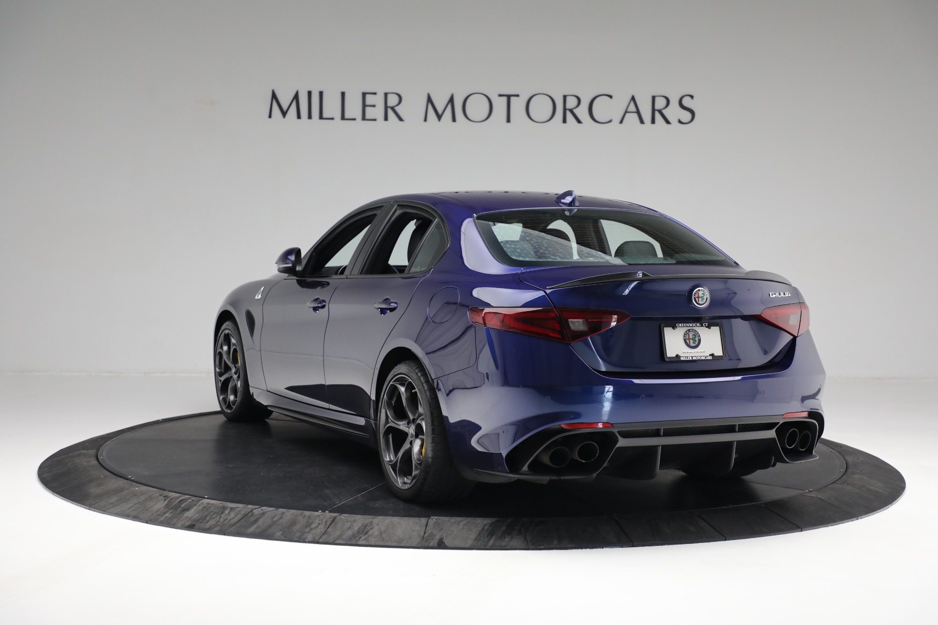 Used-2018-Alfa-Romeo-Giulia-Quadrifoglio
