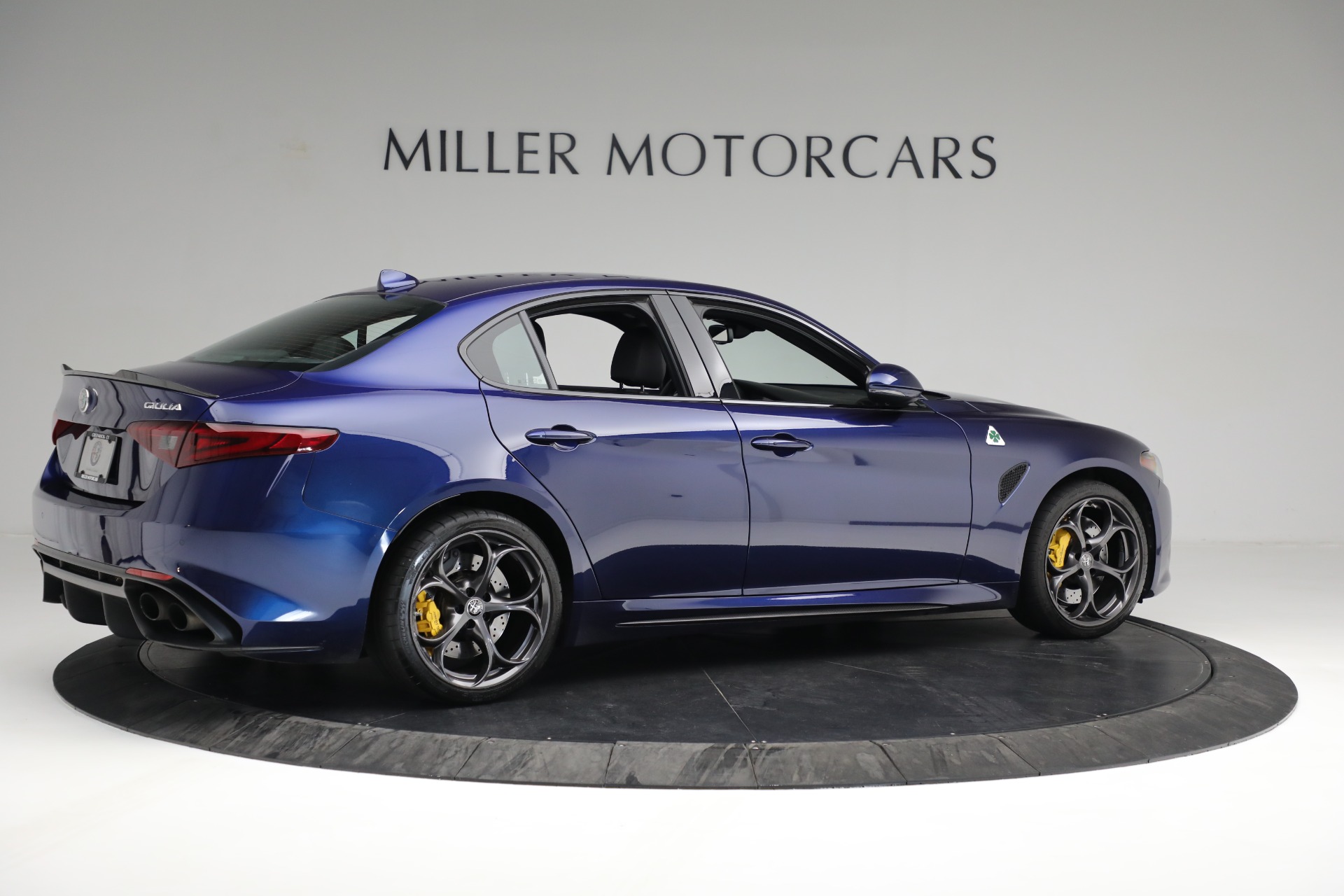 Used-2018-Alfa-Romeo-Giulia-Quadrifoglio