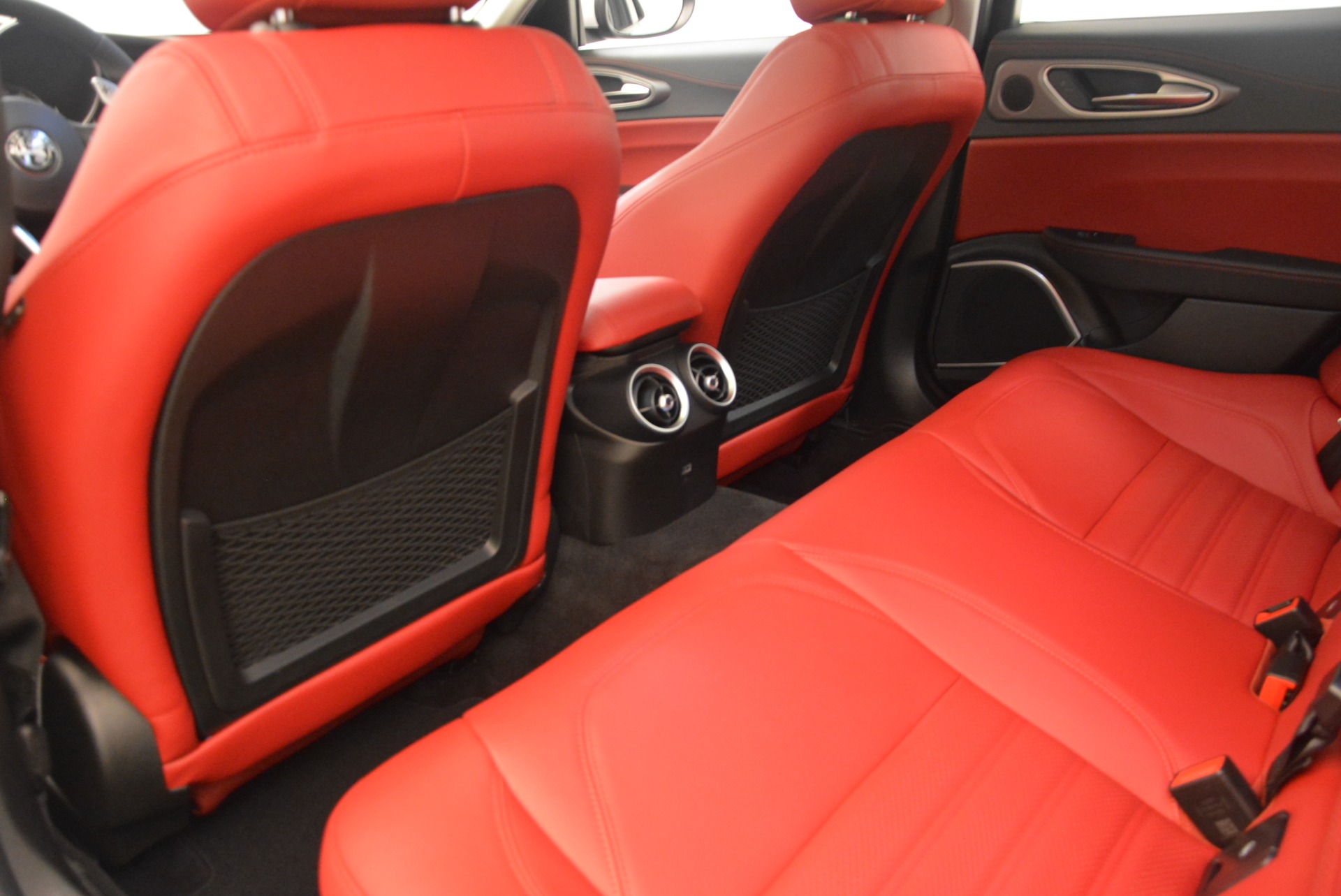 New-2018-Alfa-Romeo-Giulia-Ti-Sport-Q4