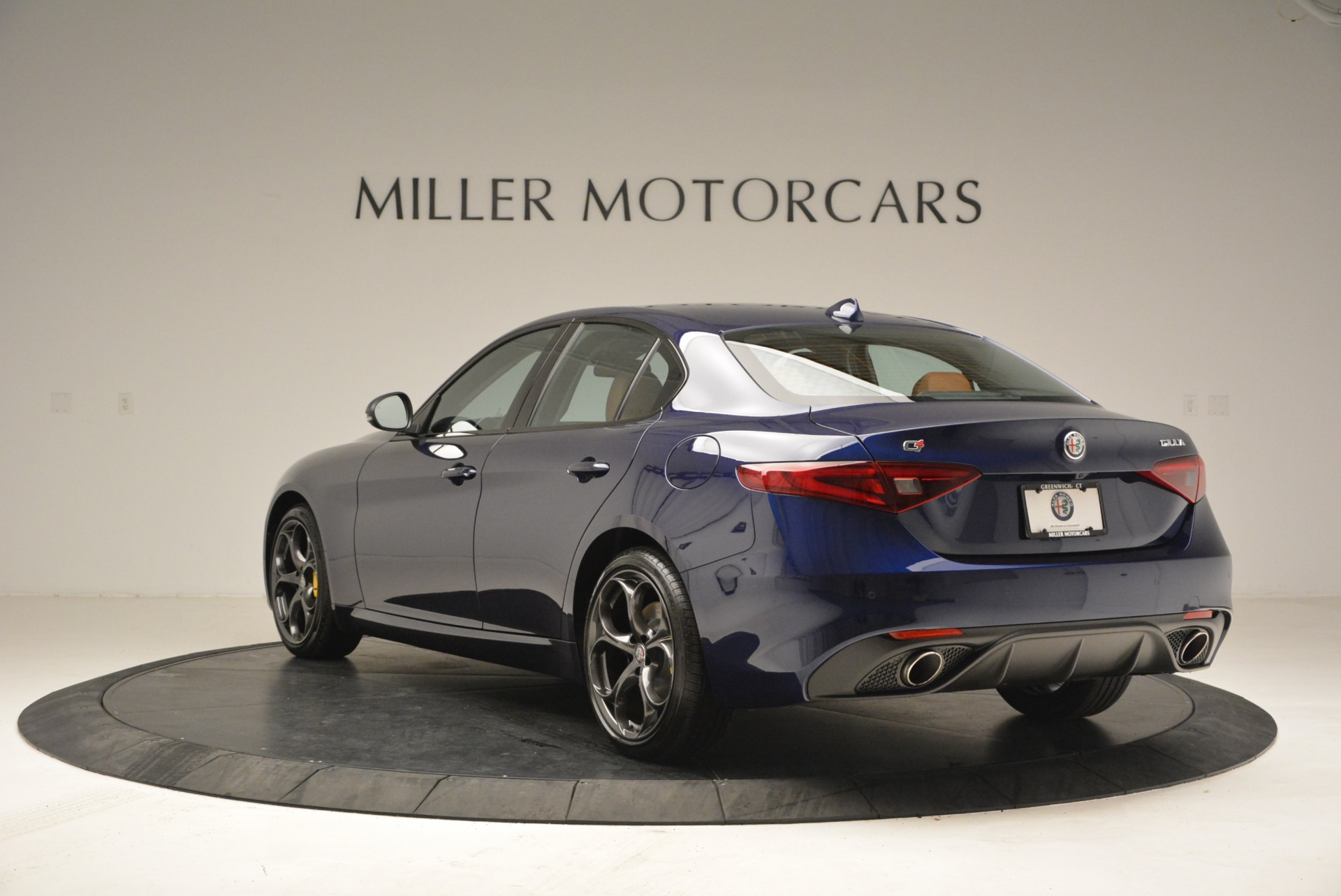 New-2018-Alfa-Romeo-Giulia-Ti-Sport-Q4