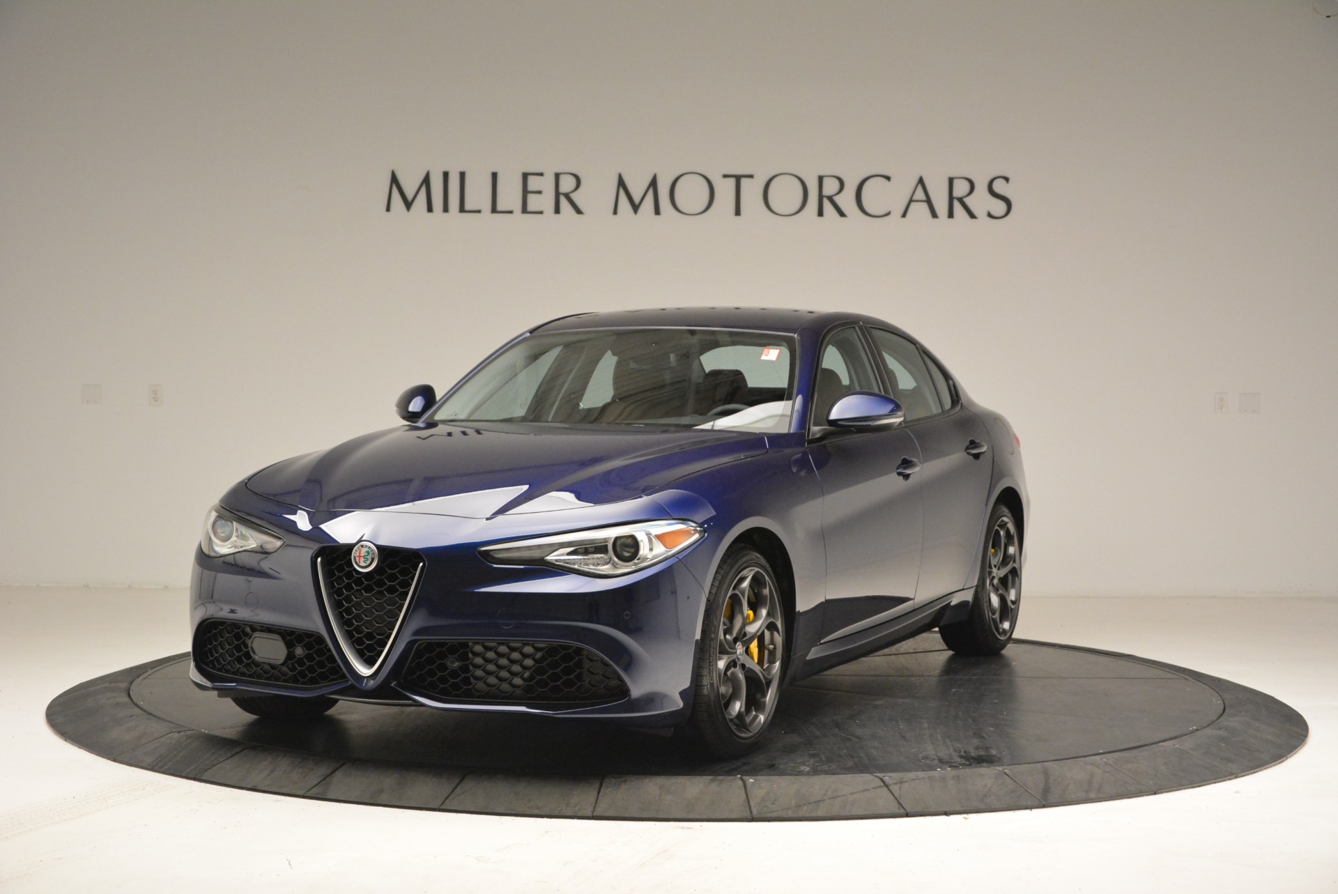 New-2018-Alfa-Romeo-Giulia-Ti-Sport-Q4