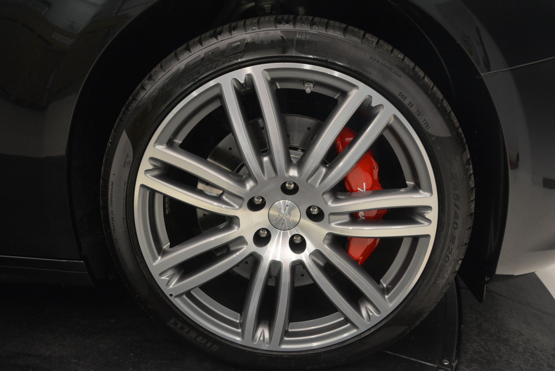 New-2018-Maserati-Ghibli-S-Q4-Gransport