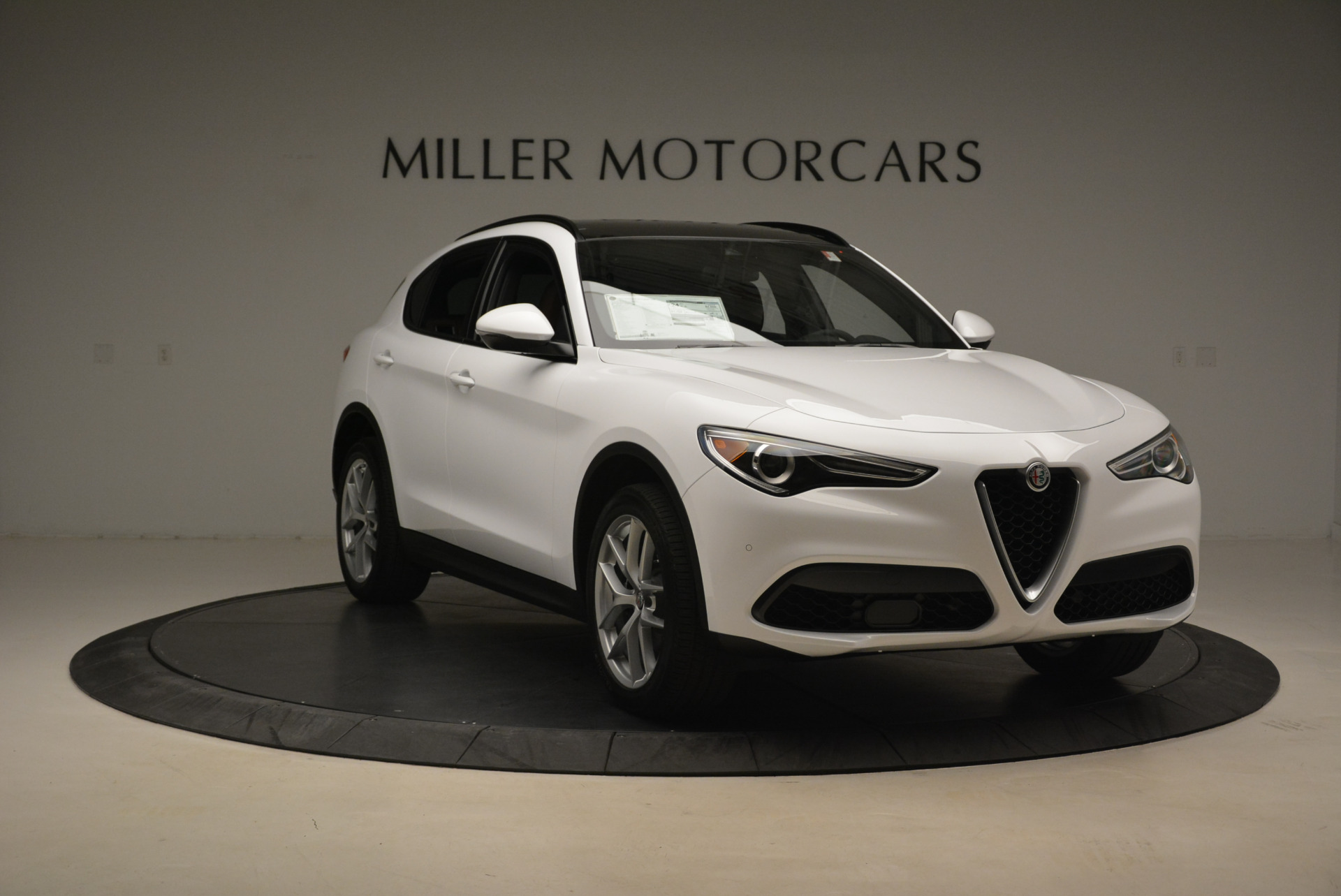 New-2018-Alfa-Romeo-Stelvio-Ti-Sport-Q4