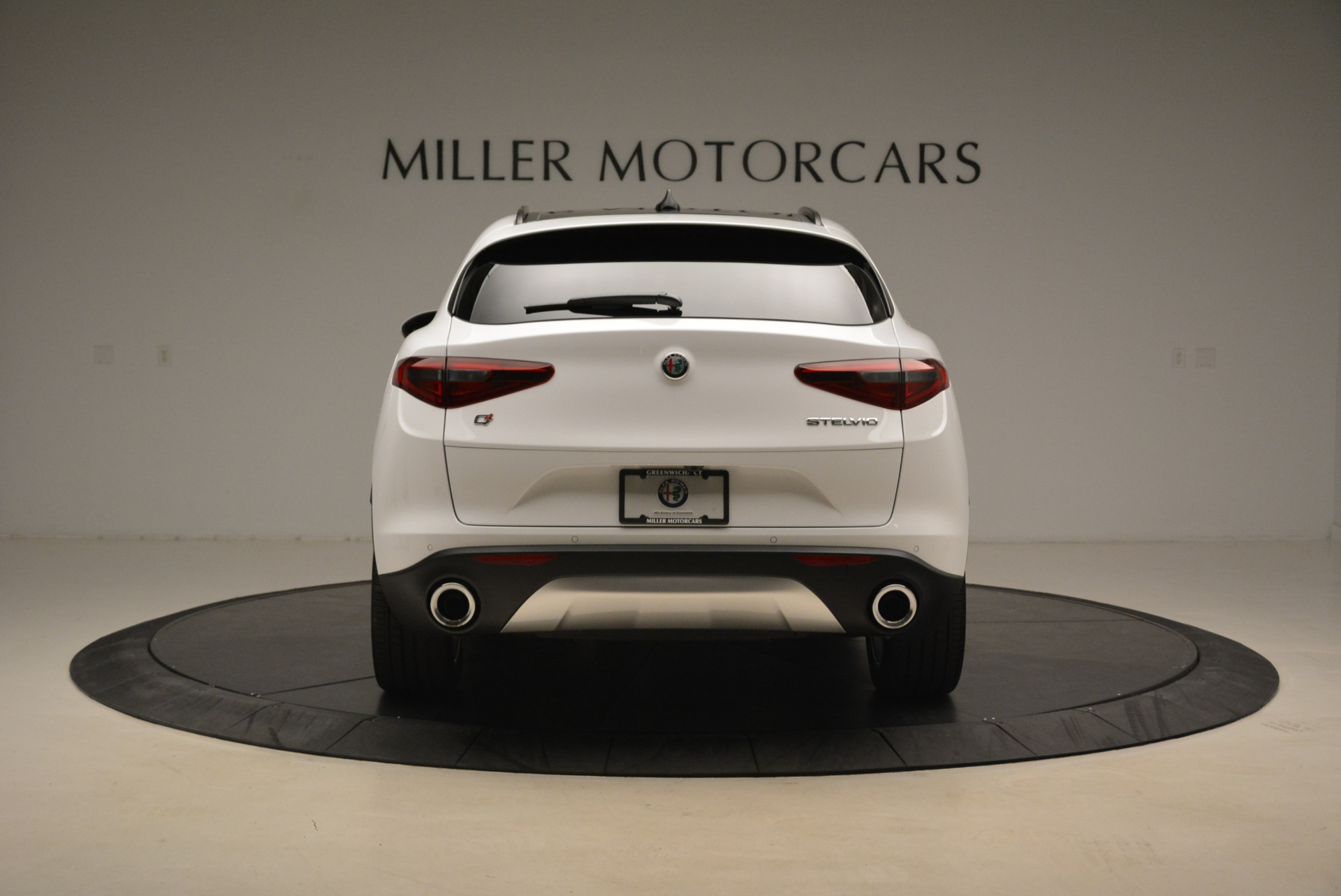 New-2018-Alfa-Romeo-Stelvio-Ti-Sport-Q4