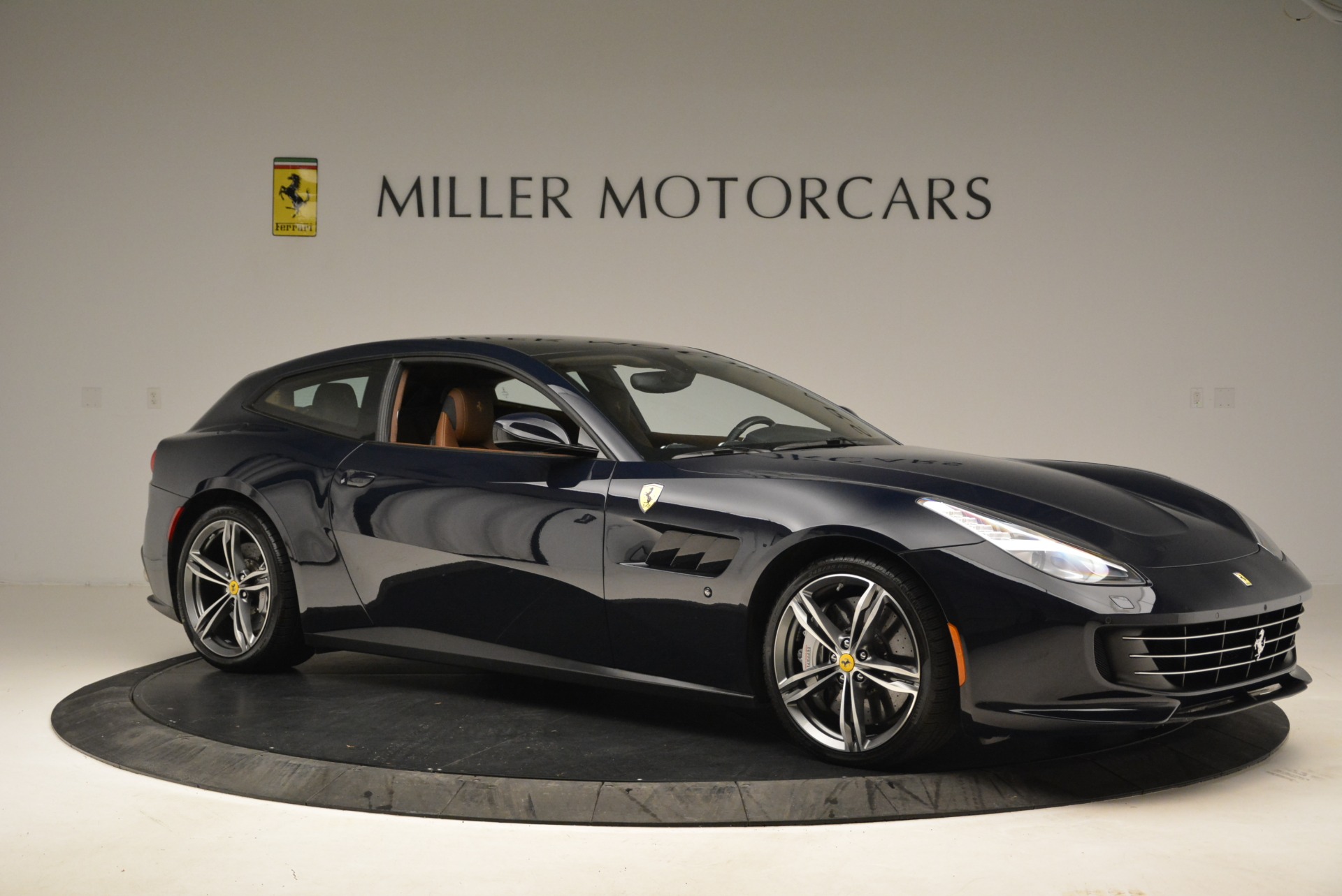 Used-2017-Ferrari-GTC4Lusso