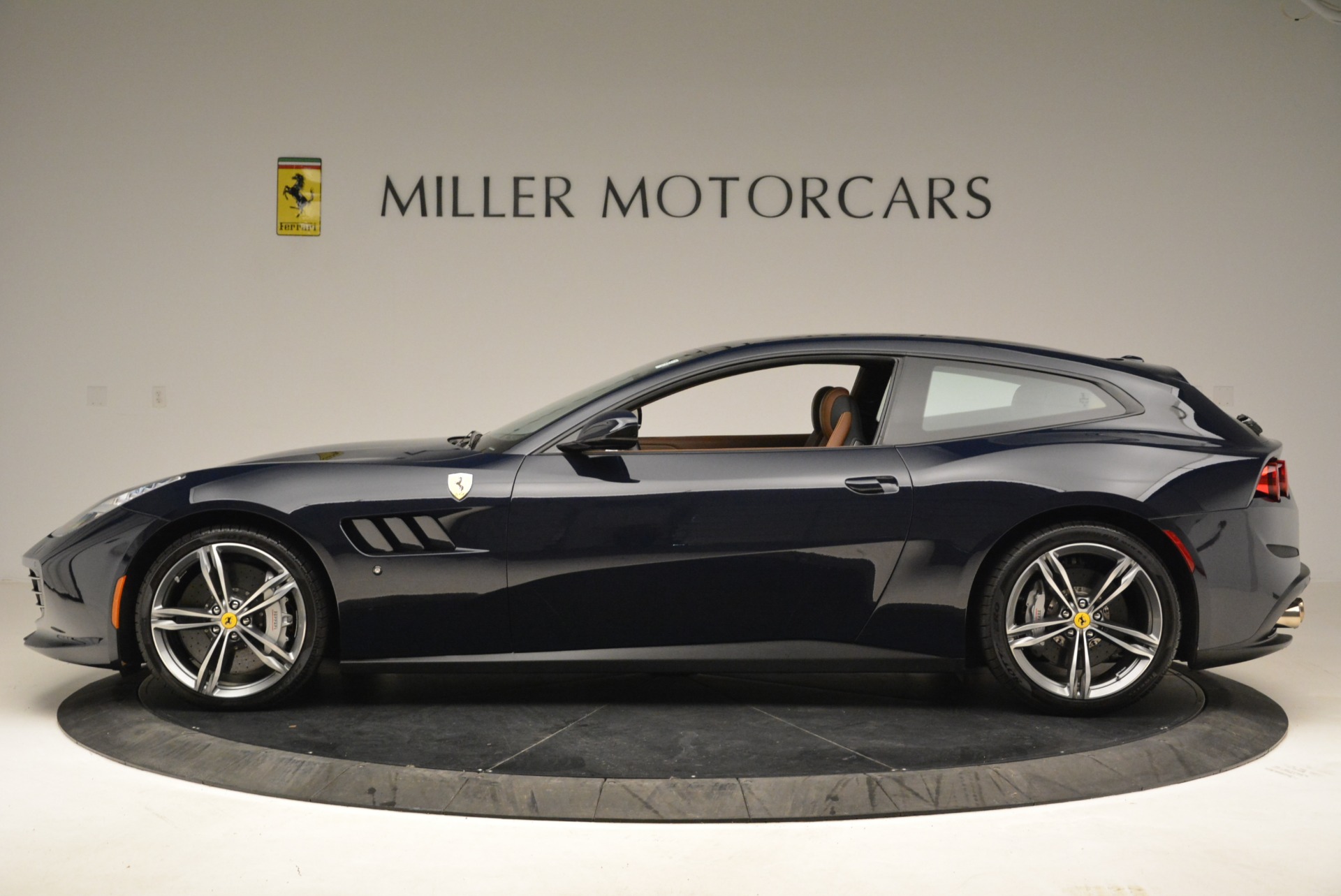 Used-2017-Ferrari-GTC4Lusso