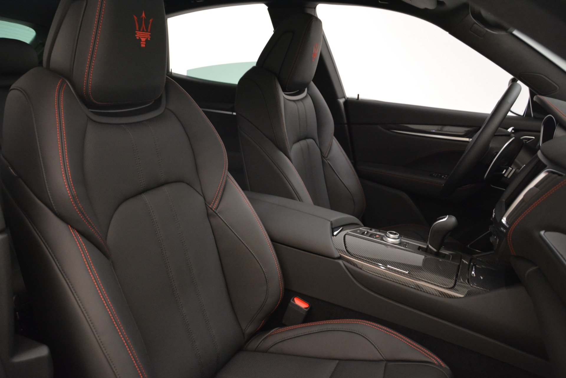 New-2018-Maserati-Levante-Q4-GranSport