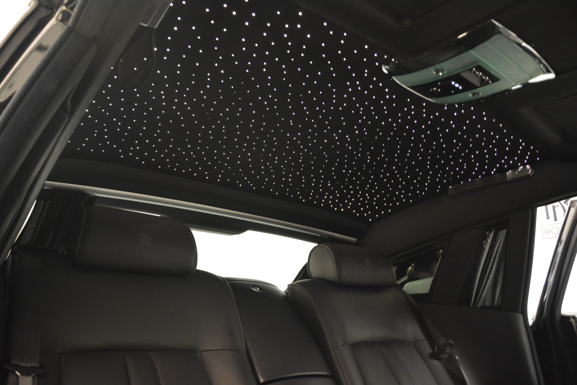 Used-2014-Rolls-Royce-Phantom-EWB