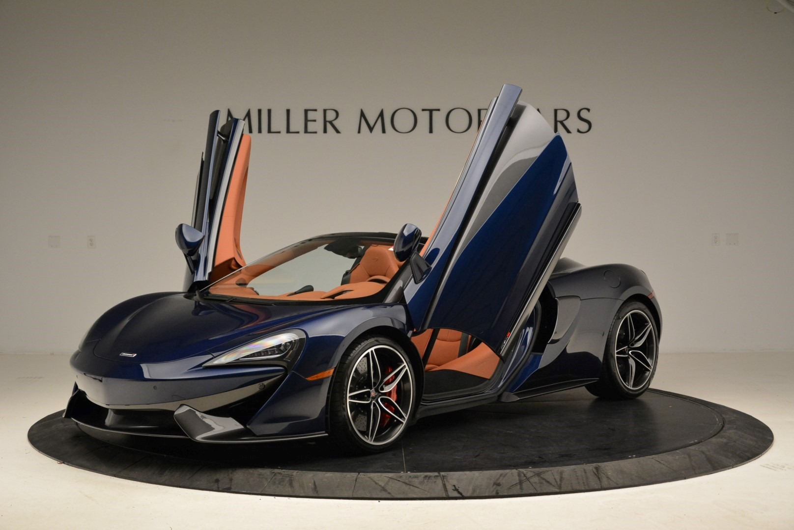 New-2018-McLaren-570S-Spider