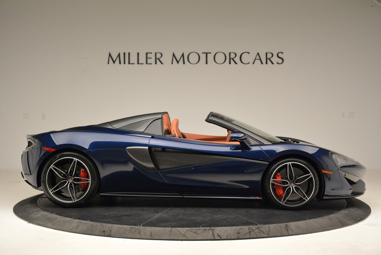 New-2018-McLaren-570S-Spider