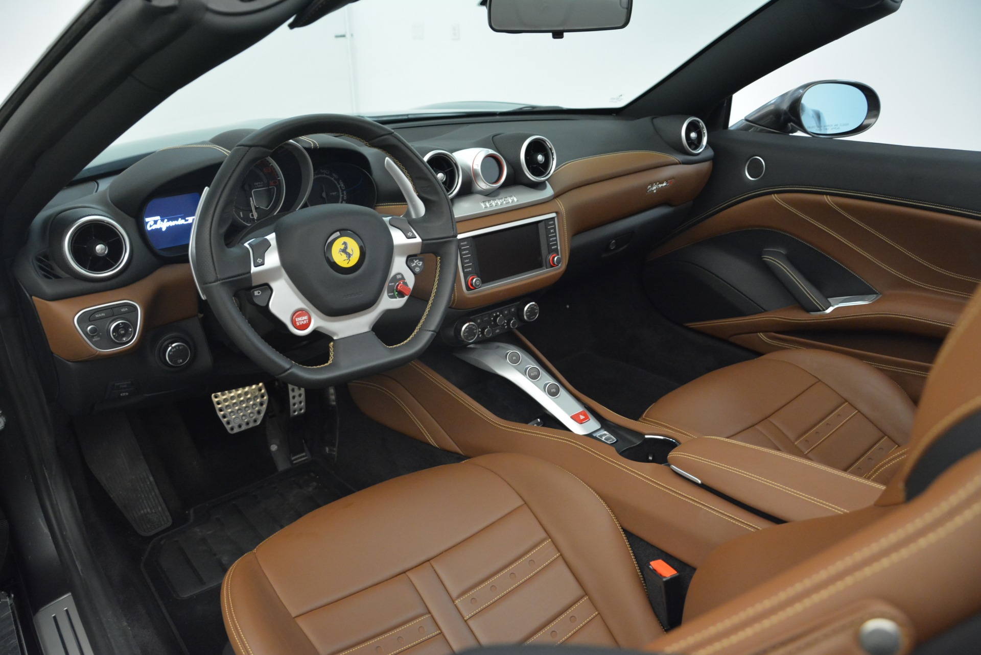 Used-2016-Ferrari-California-T