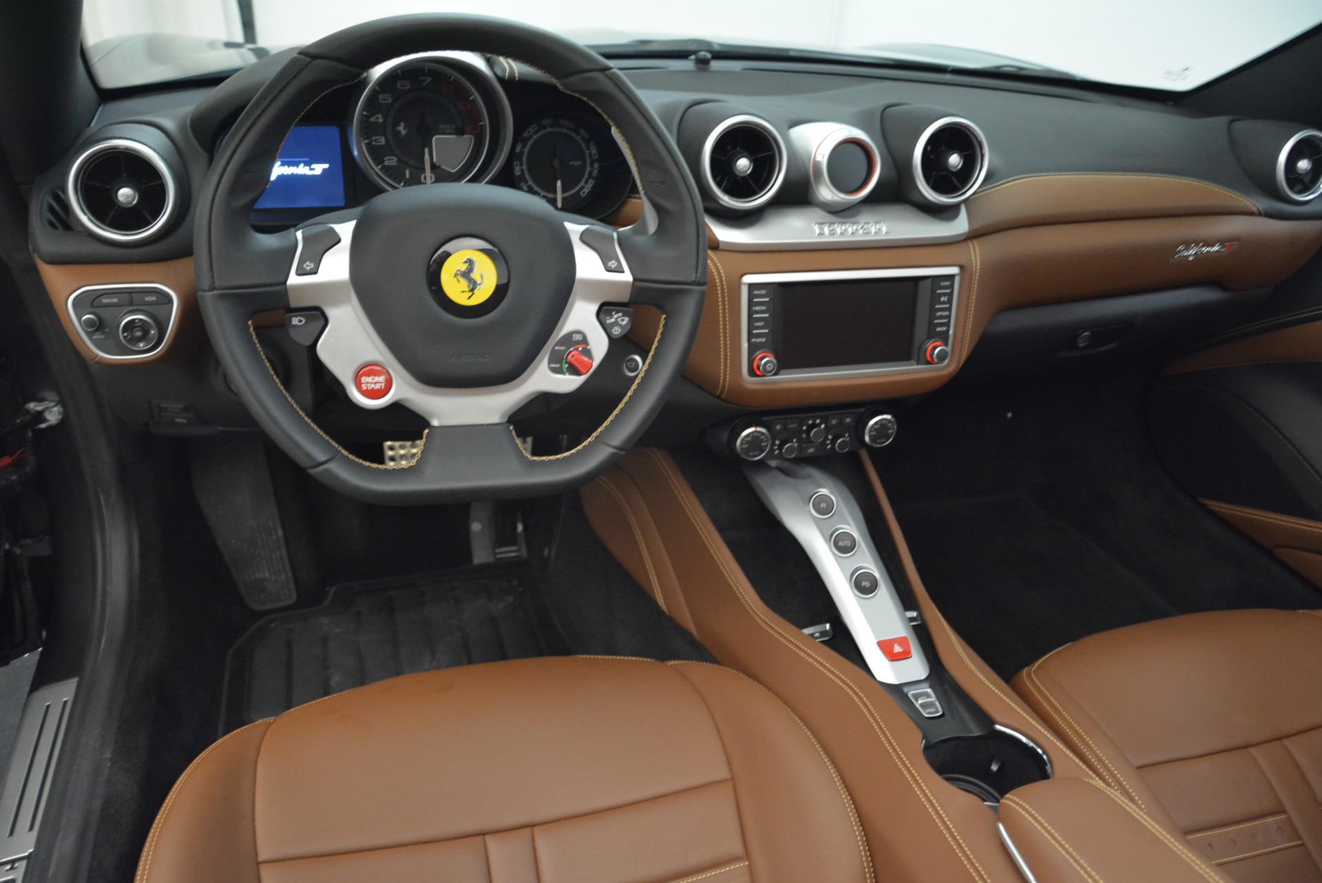 Used-2016-Ferrari-California-T
