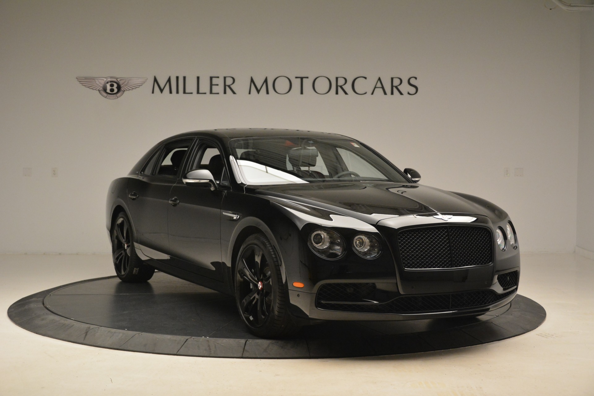 New-2018-Bentley-Flying-Spur-V8-S-Black-Edition