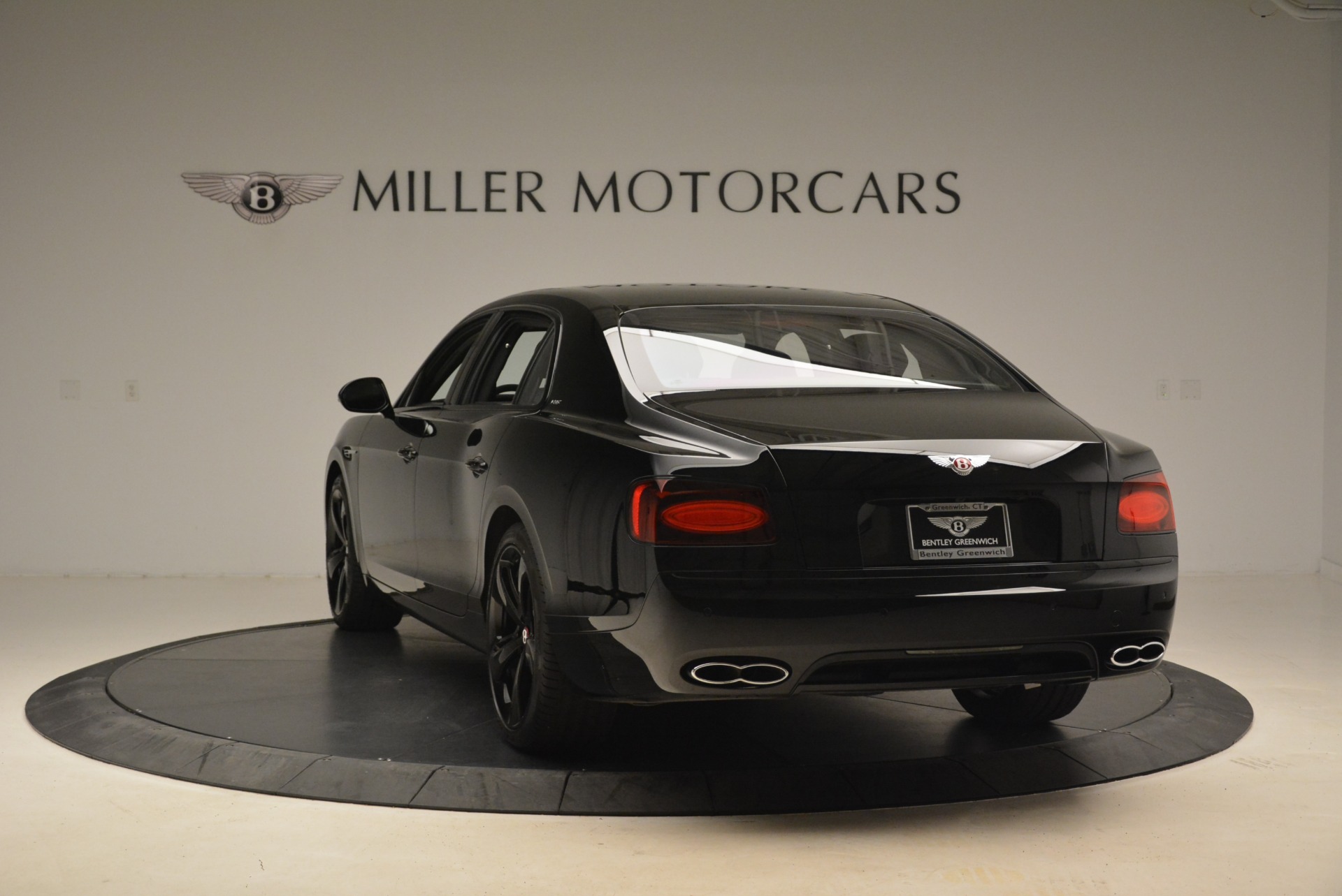 New-2018-Bentley-Flying-Spur-V8-S-Black-Edition