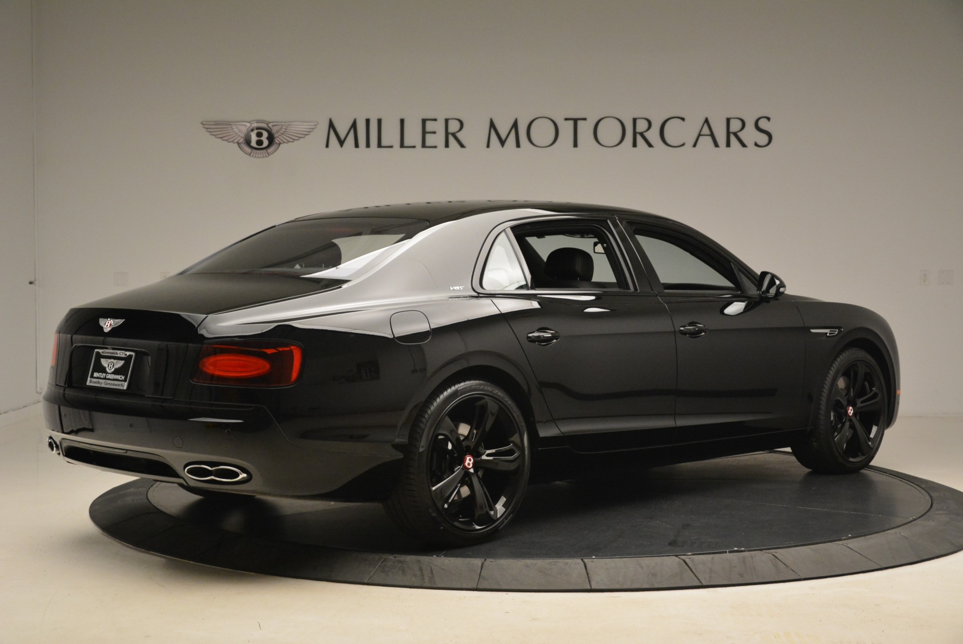 New-2018-Bentley-Flying-Spur-V8-S-Black-Edition