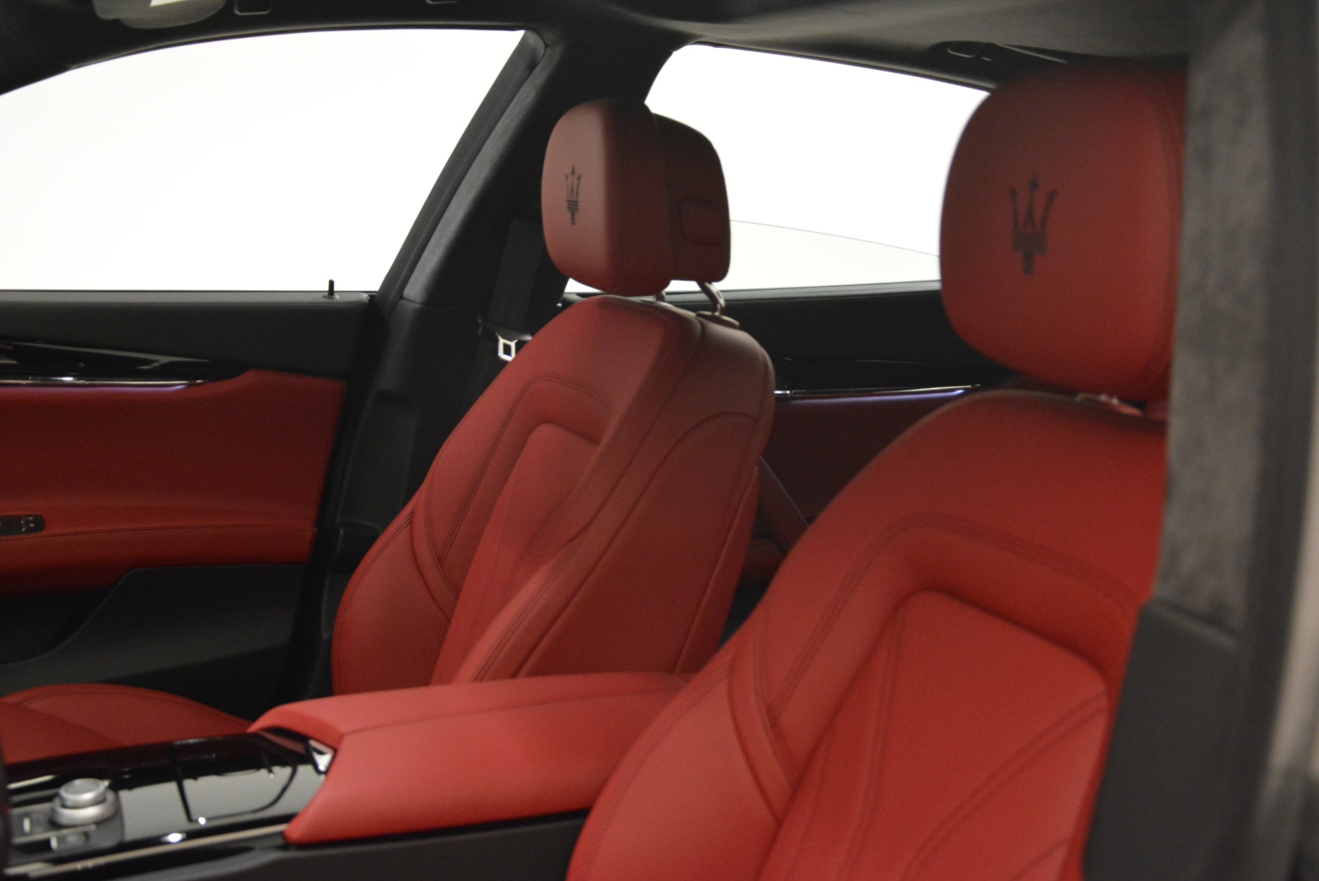 New-2018-Maserati-Quattroporte-S-Q4-GranLusso