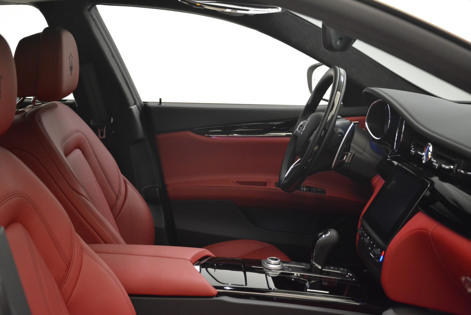 New-2018-Maserati-Quattroporte-S-Q4-GranLusso