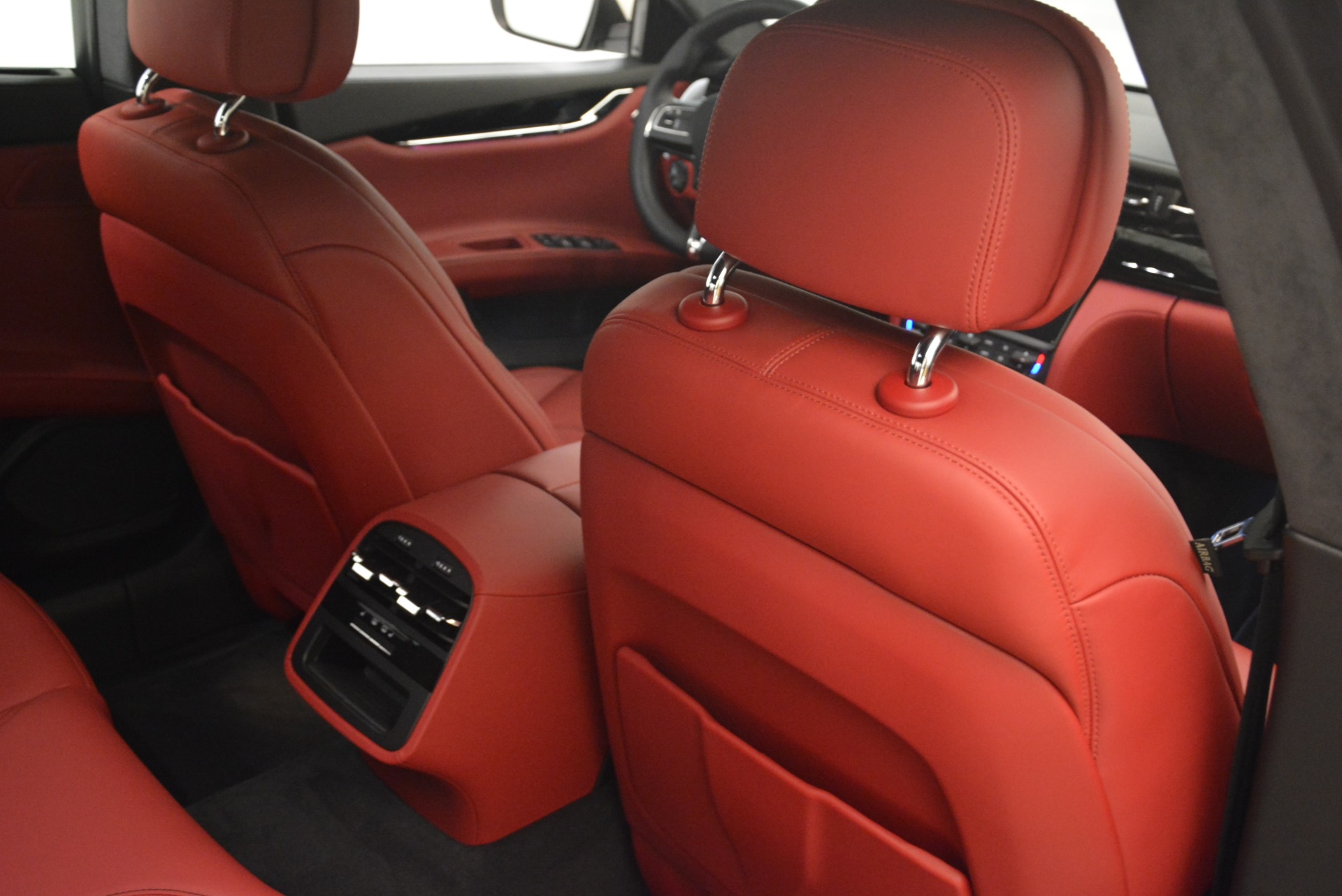 New-2018-Maserati-Quattroporte-S-Q4-GranLusso