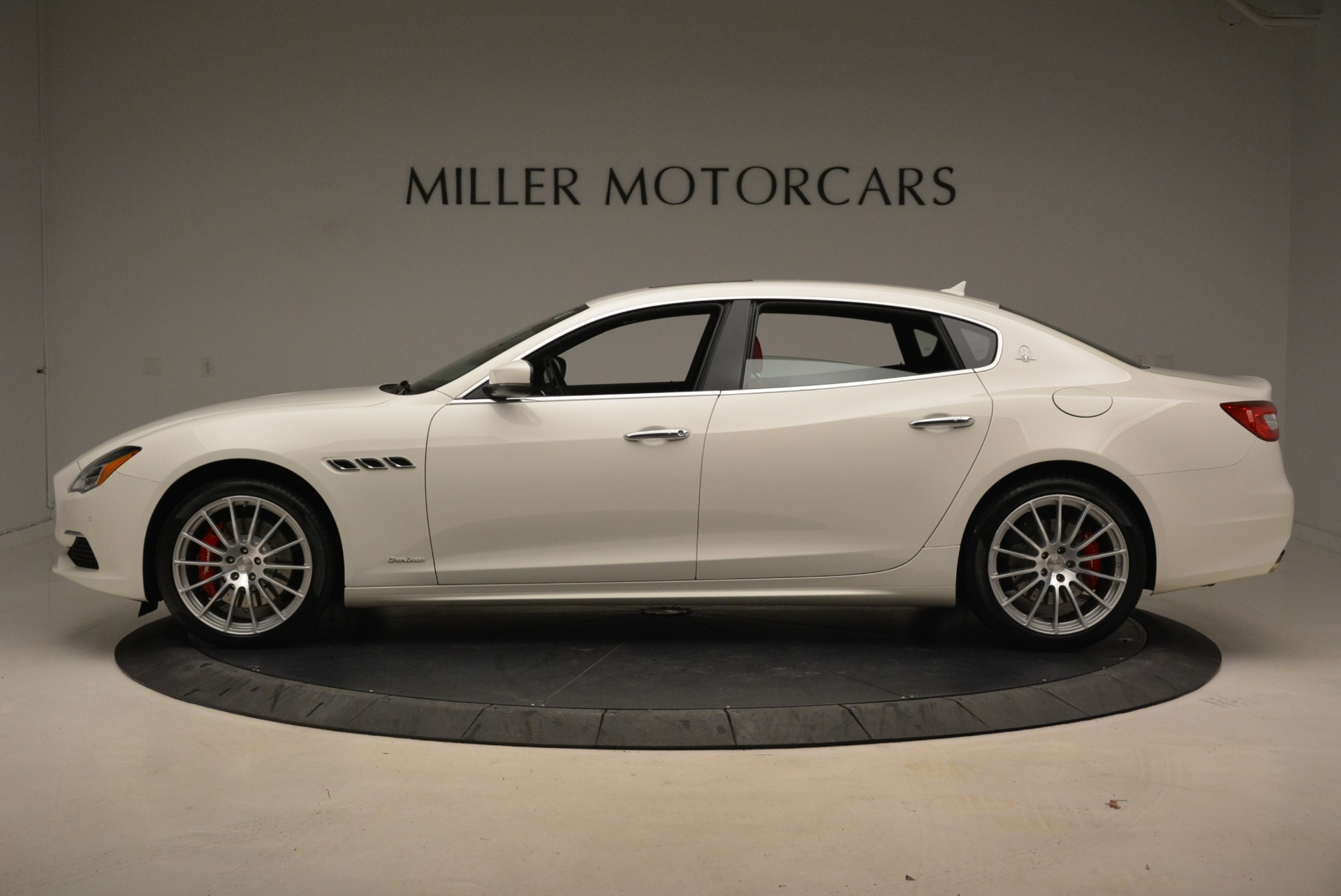 New-2018-Maserati-Quattroporte-S-Q4-GranLusso