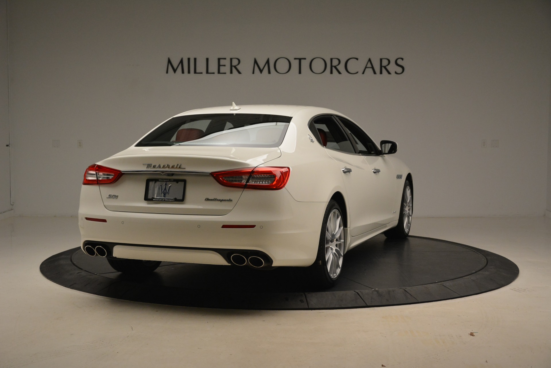 New-2018-Maserati-Quattroporte-S-Q4-GranLusso