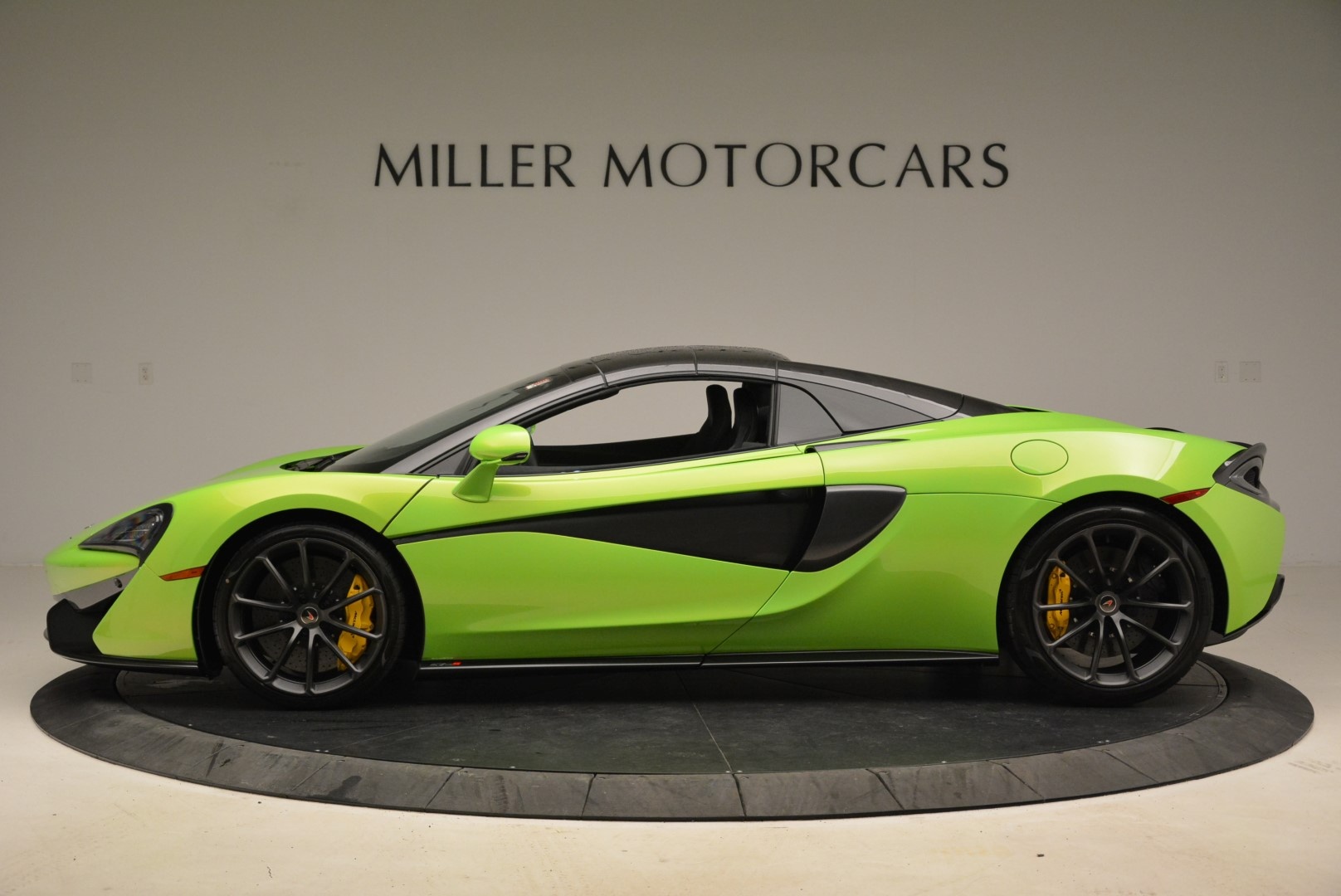 New-2018-McLaren-570S-Spider