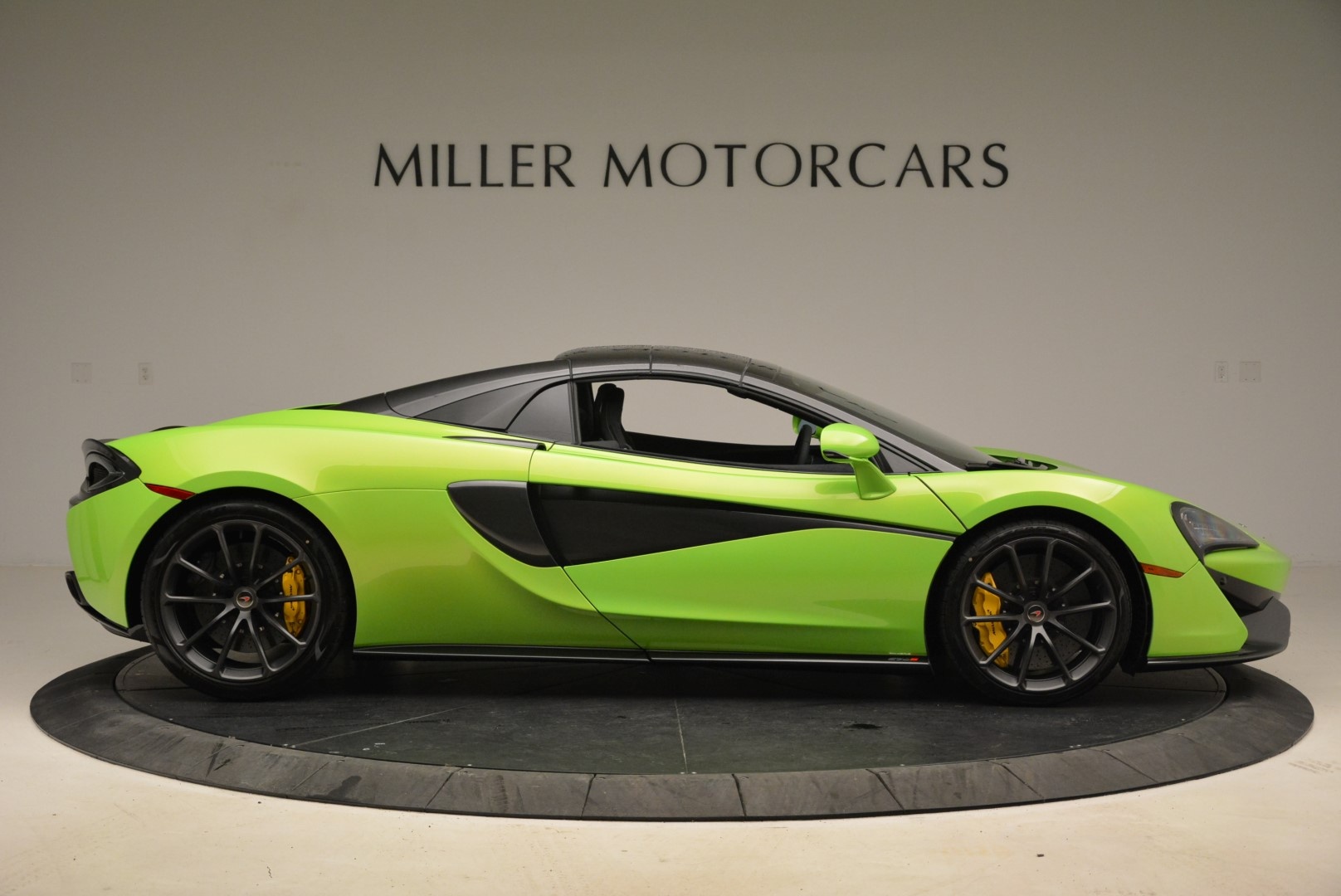 New-2018-McLaren-570S-Spider