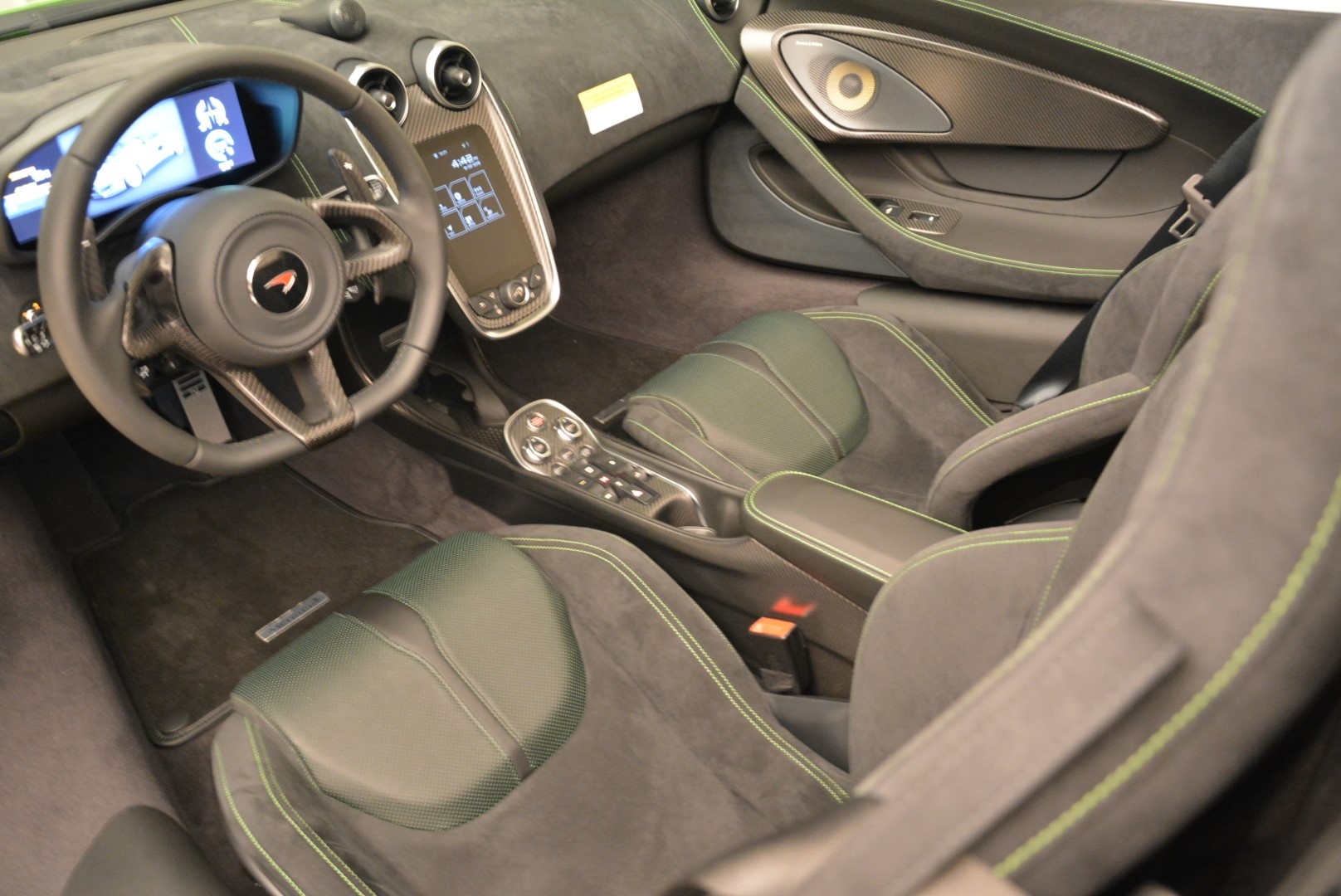 New-2018-McLaren-570S-Spider