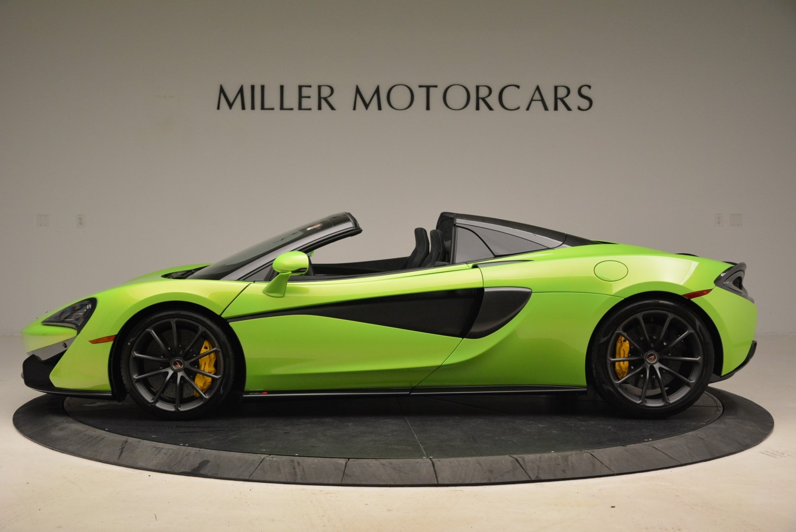 New-2018-McLaren-570S-Spider