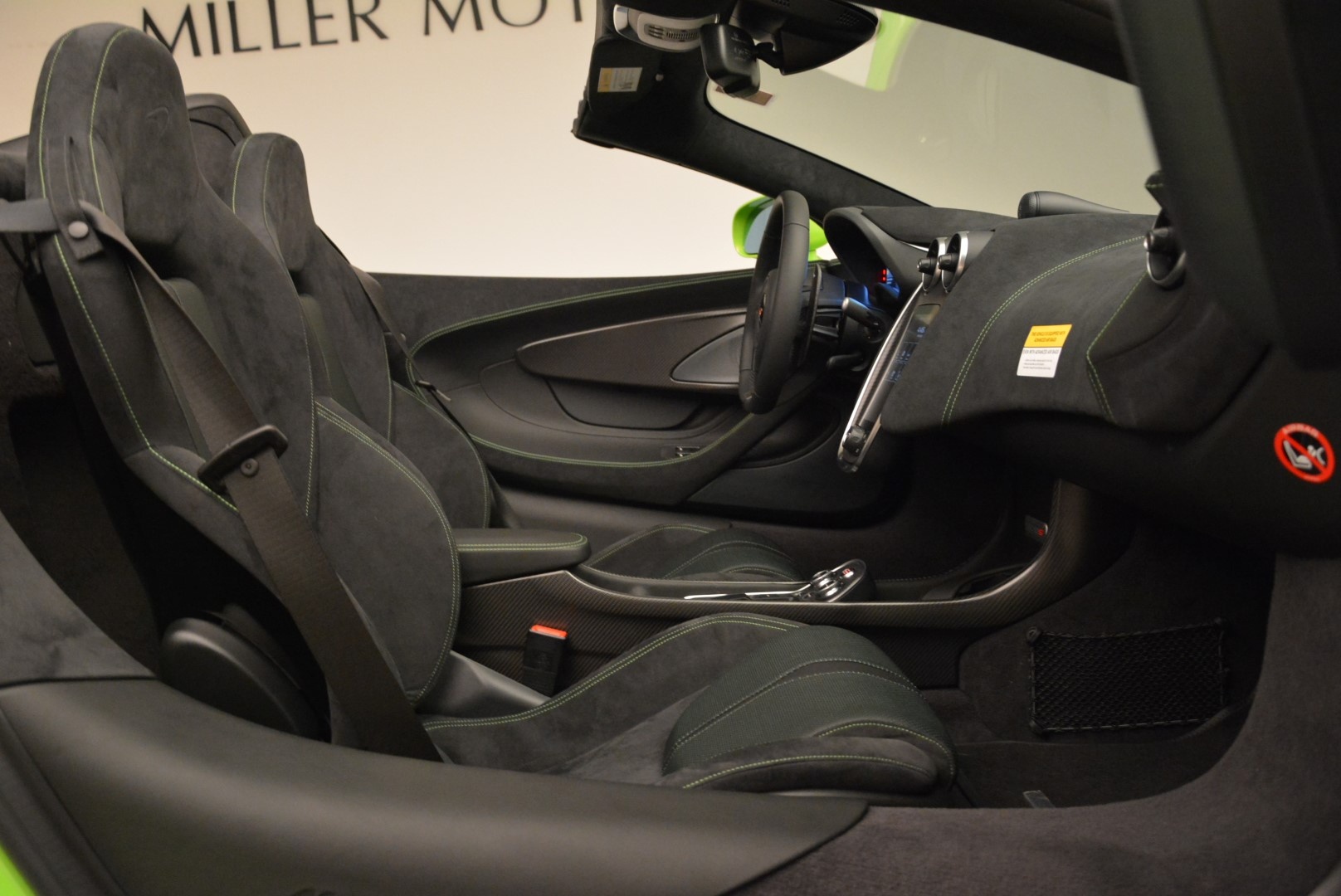 New-2018-McLaren-570S-Spider