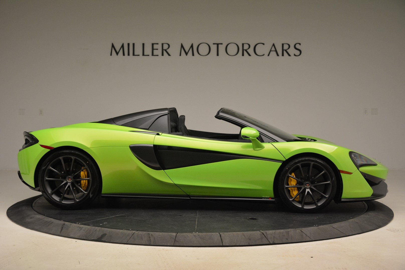 New-2018-McLaren-570S-Spider