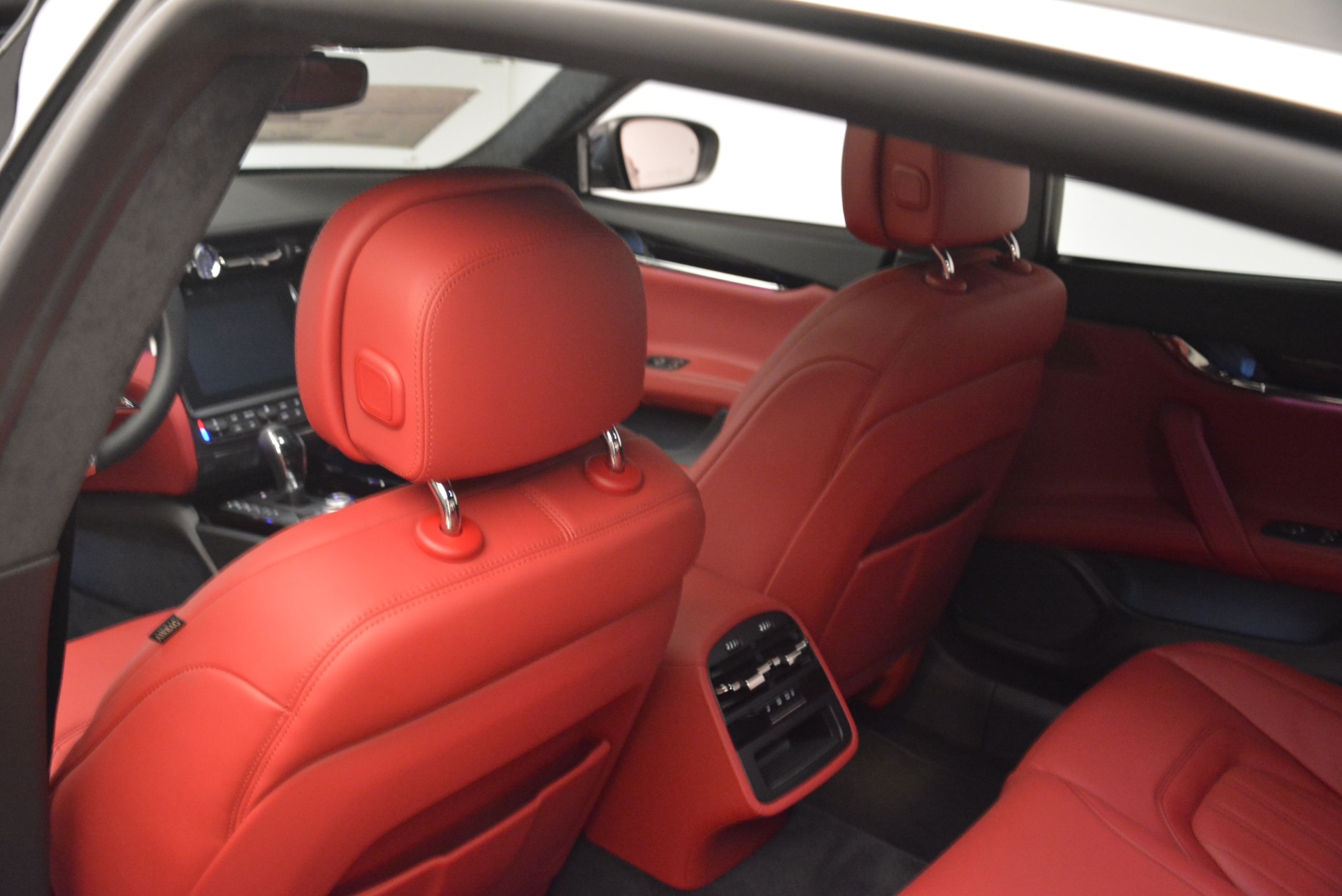 New-2018-Maserati-Quattroporte-S-Q4-GranLusso