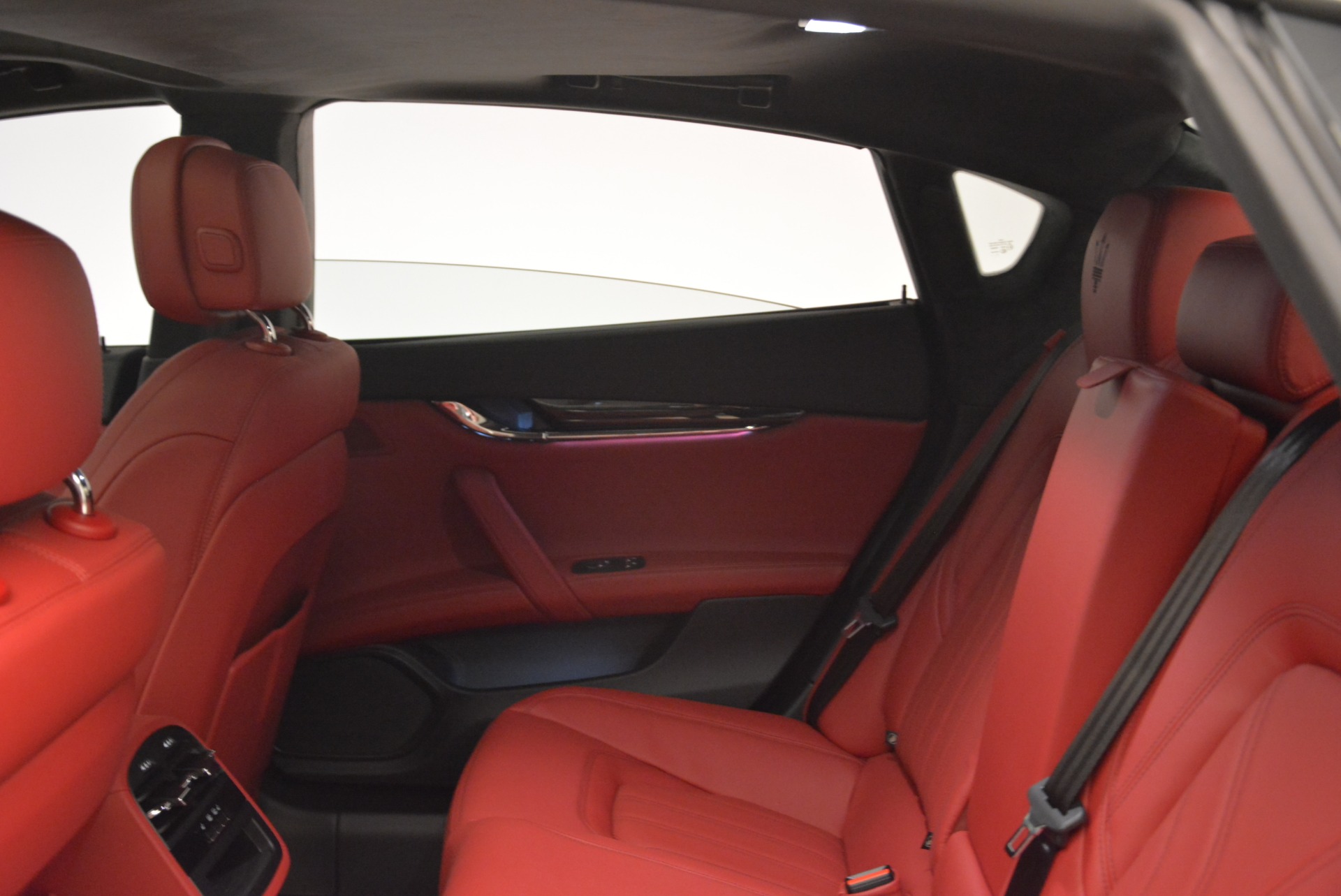 New-2018-Maserati-Quattroporte-S-Q4-GranLusso