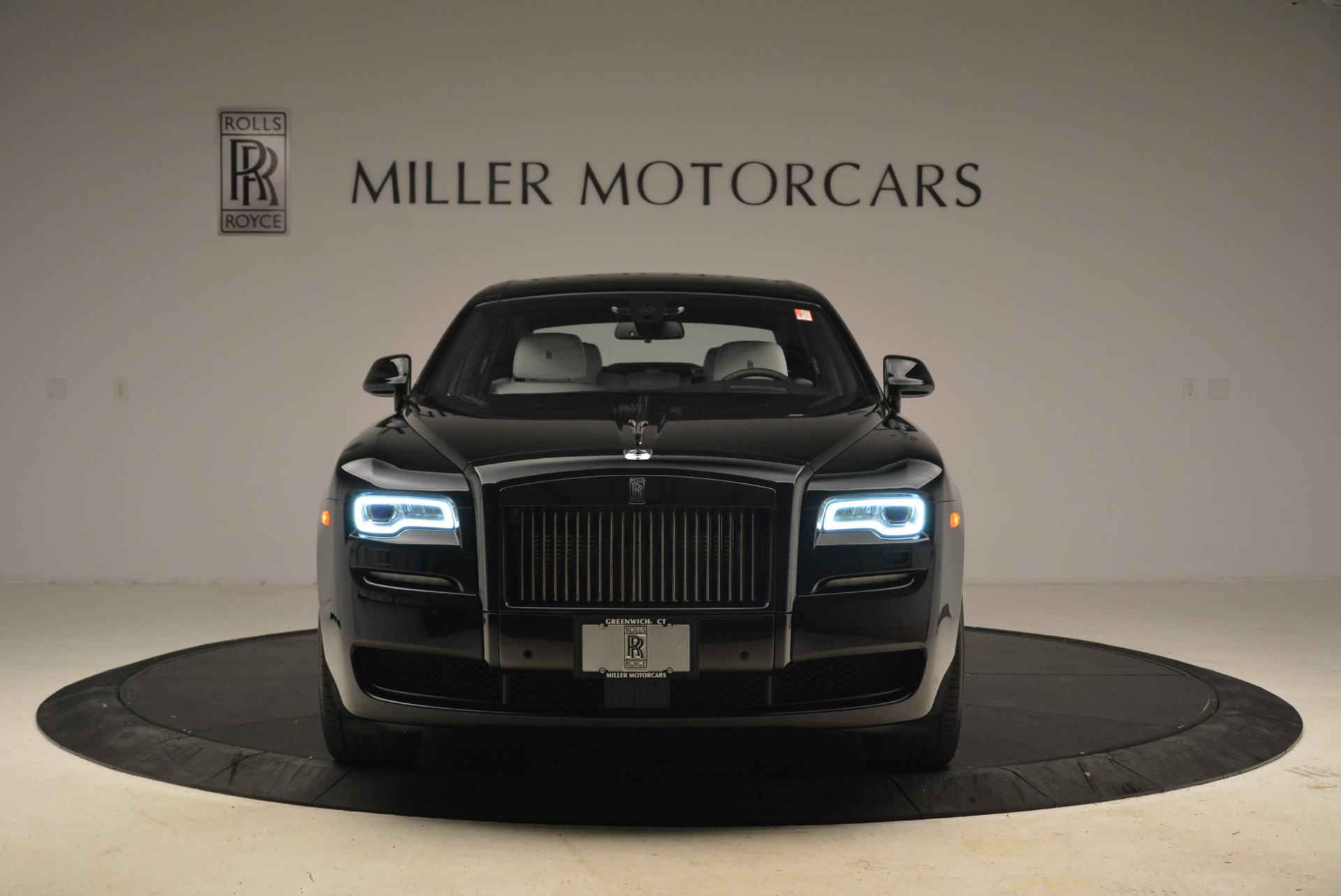 Used-2017-Rolls-Royce-Ghost-Black-Badge