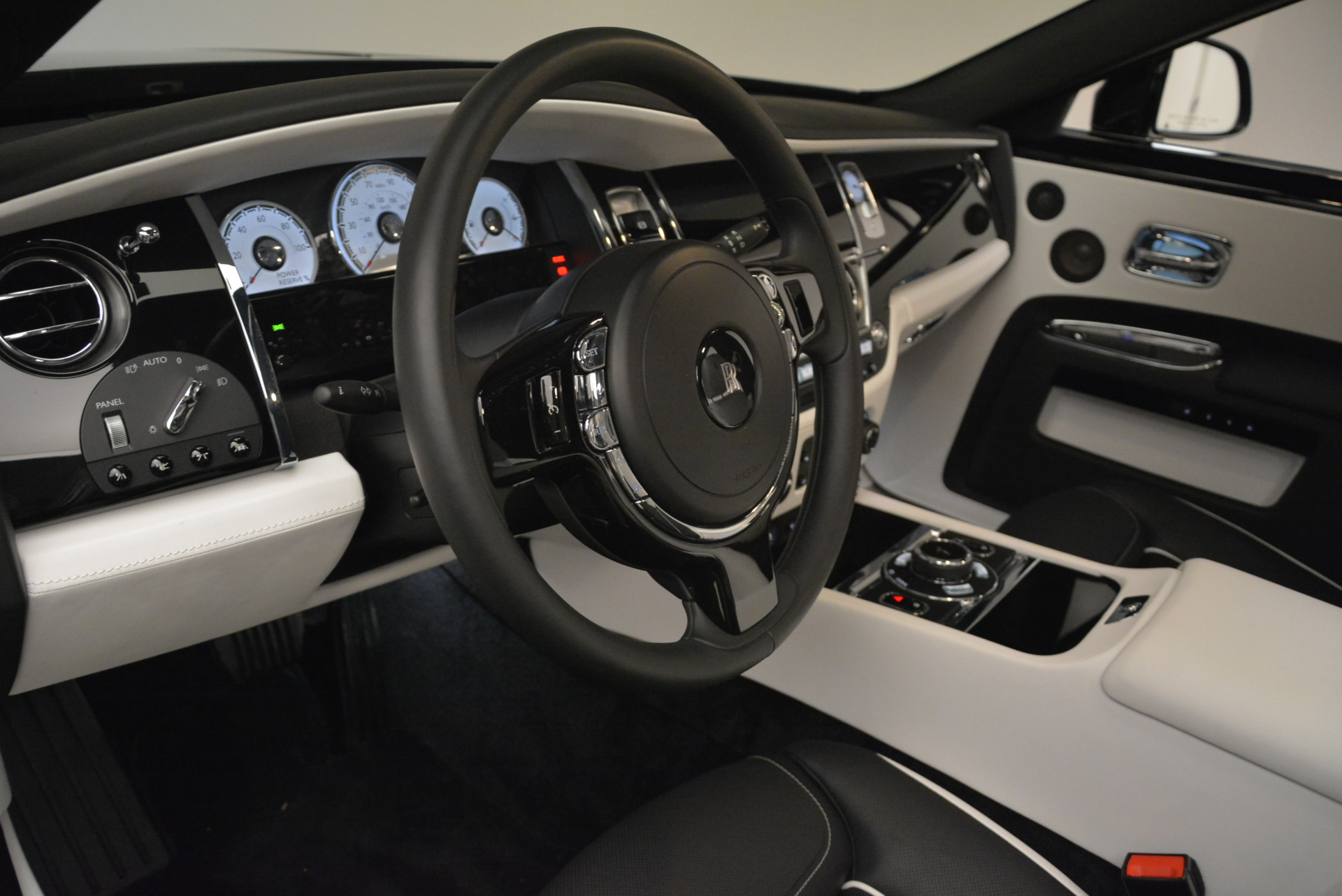 Used-2017-Rolls-Royce-Ghost-Black-Badge