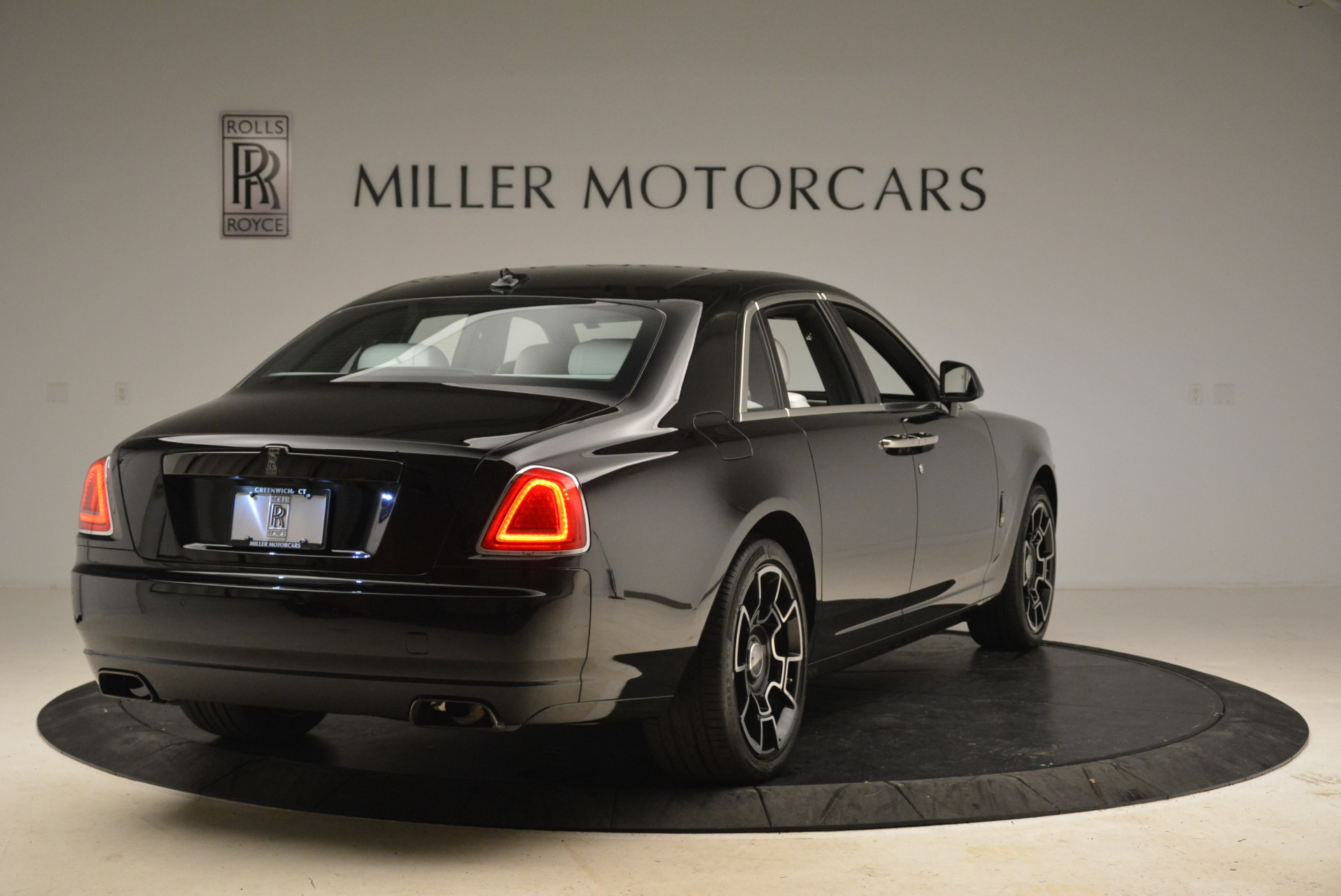 Used-2017-Rolls-Royce-Ghost-Black-Badge