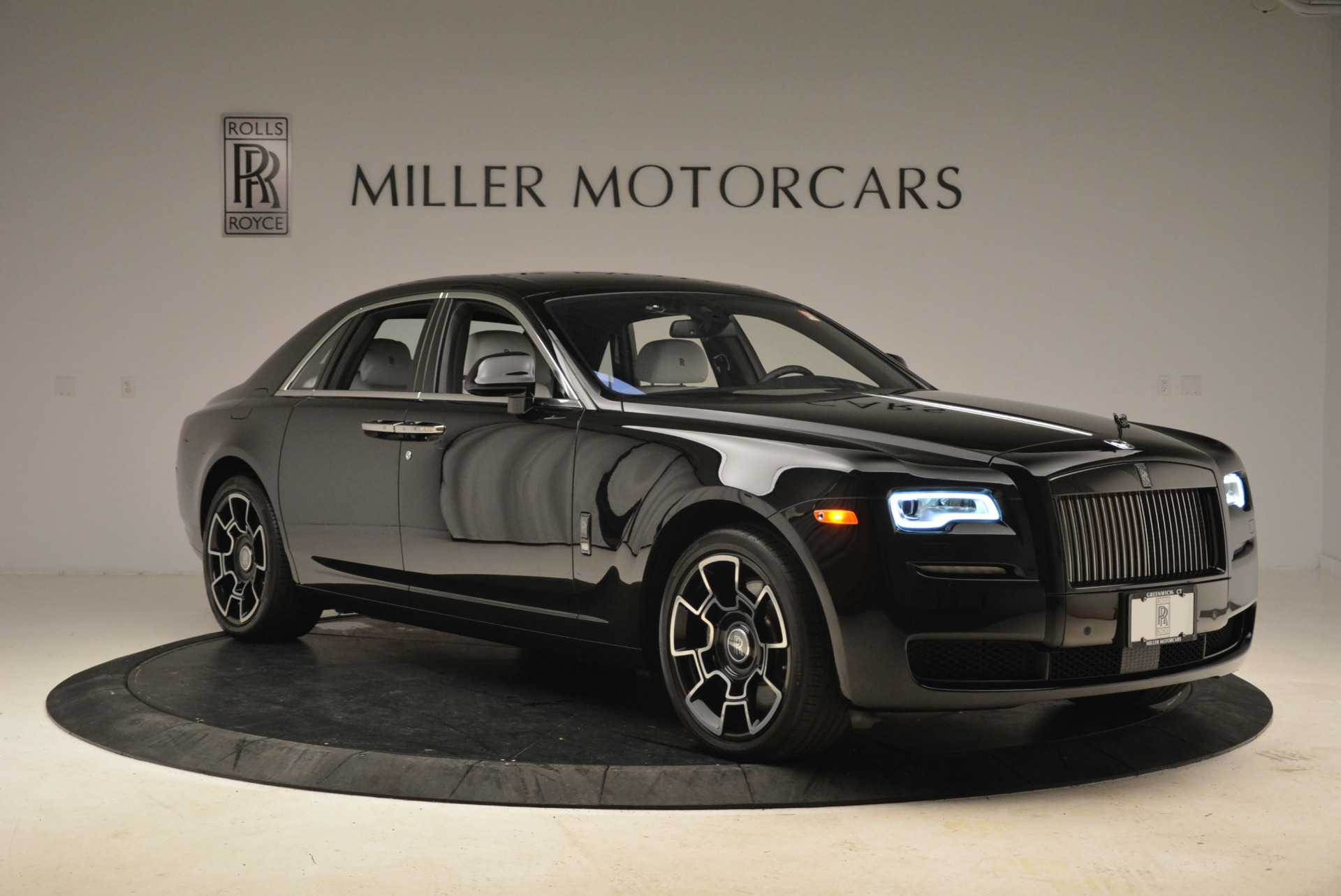 Used-2017-Rolls-Royce-Ghost-Black-Badge