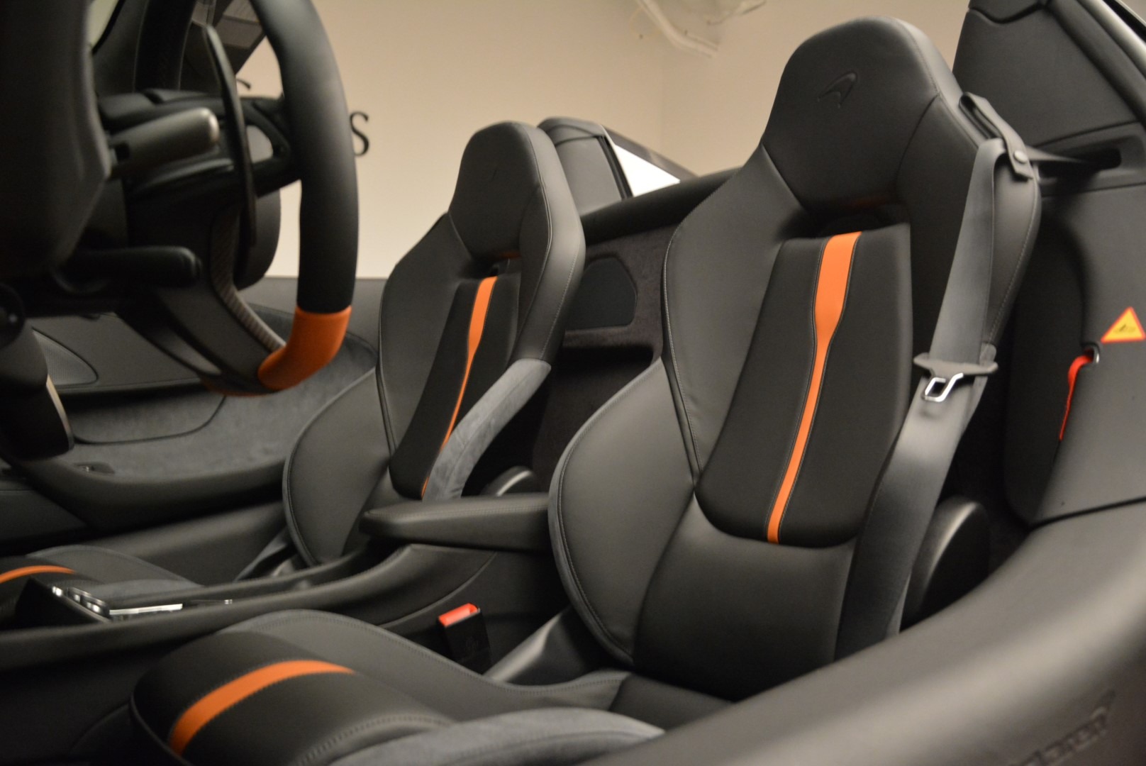 New-2018-McLaren-570S-Spider