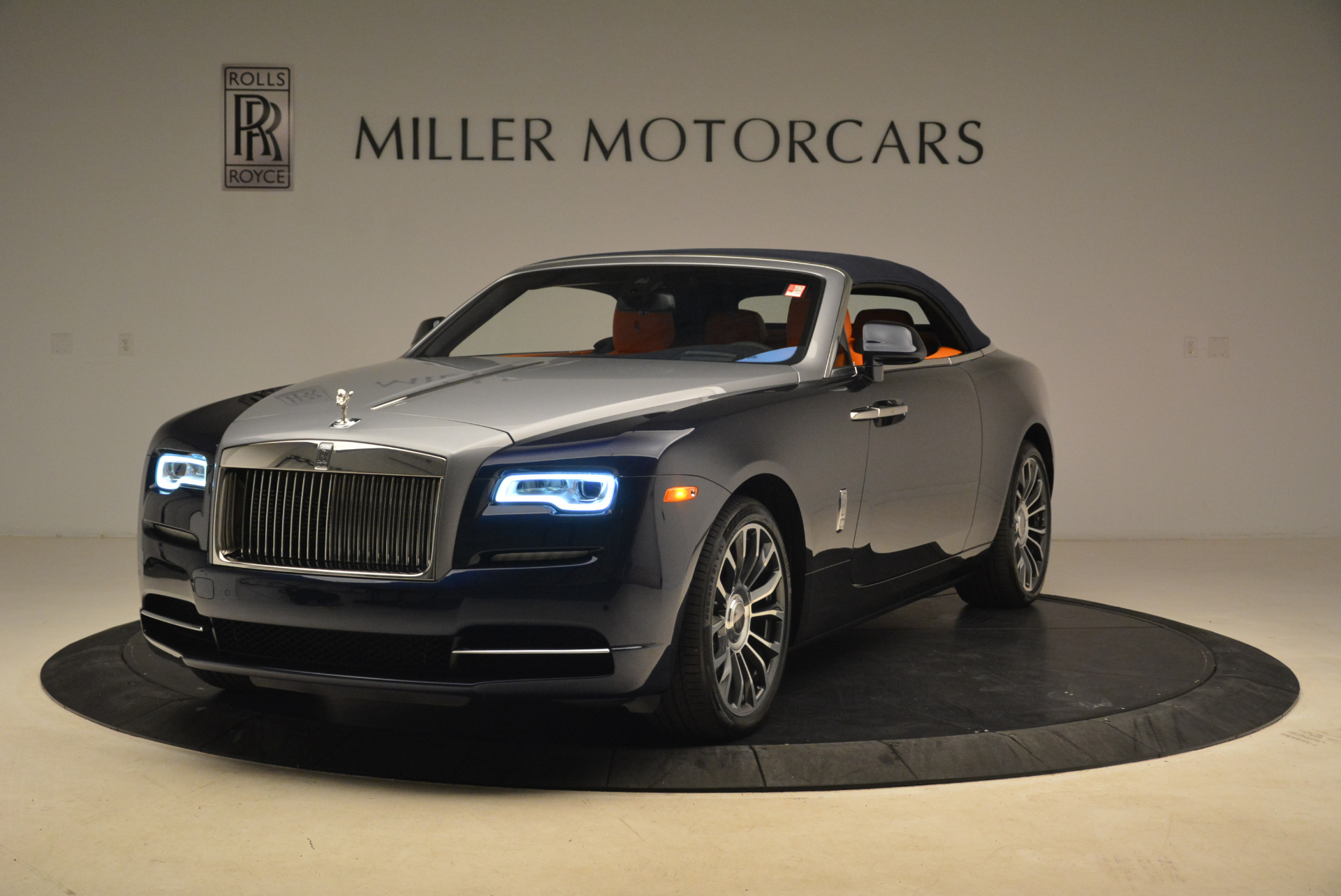 New-2018-Rolls-Royce-Dawn