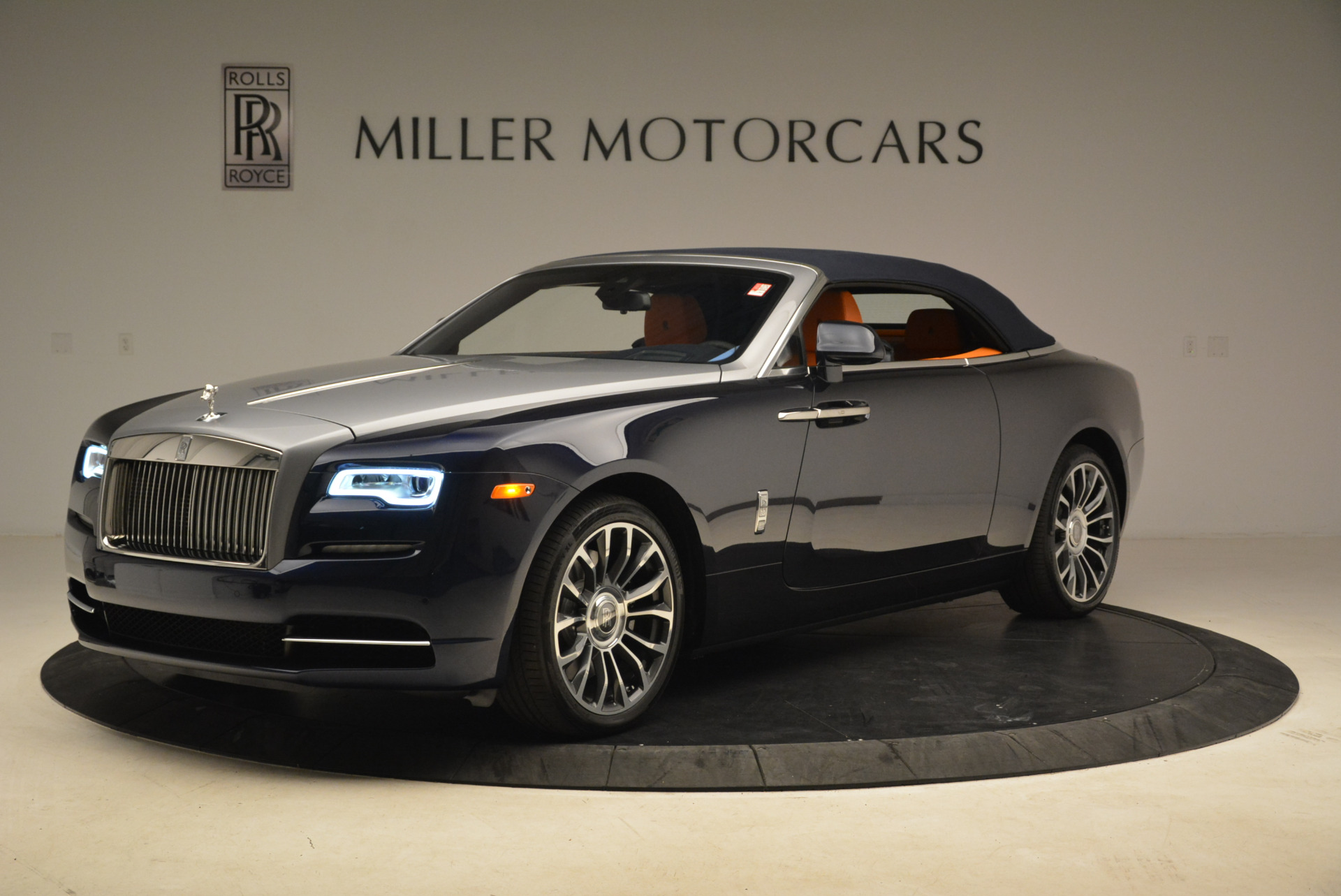 New-2018-Rolls-Royce-Dawn