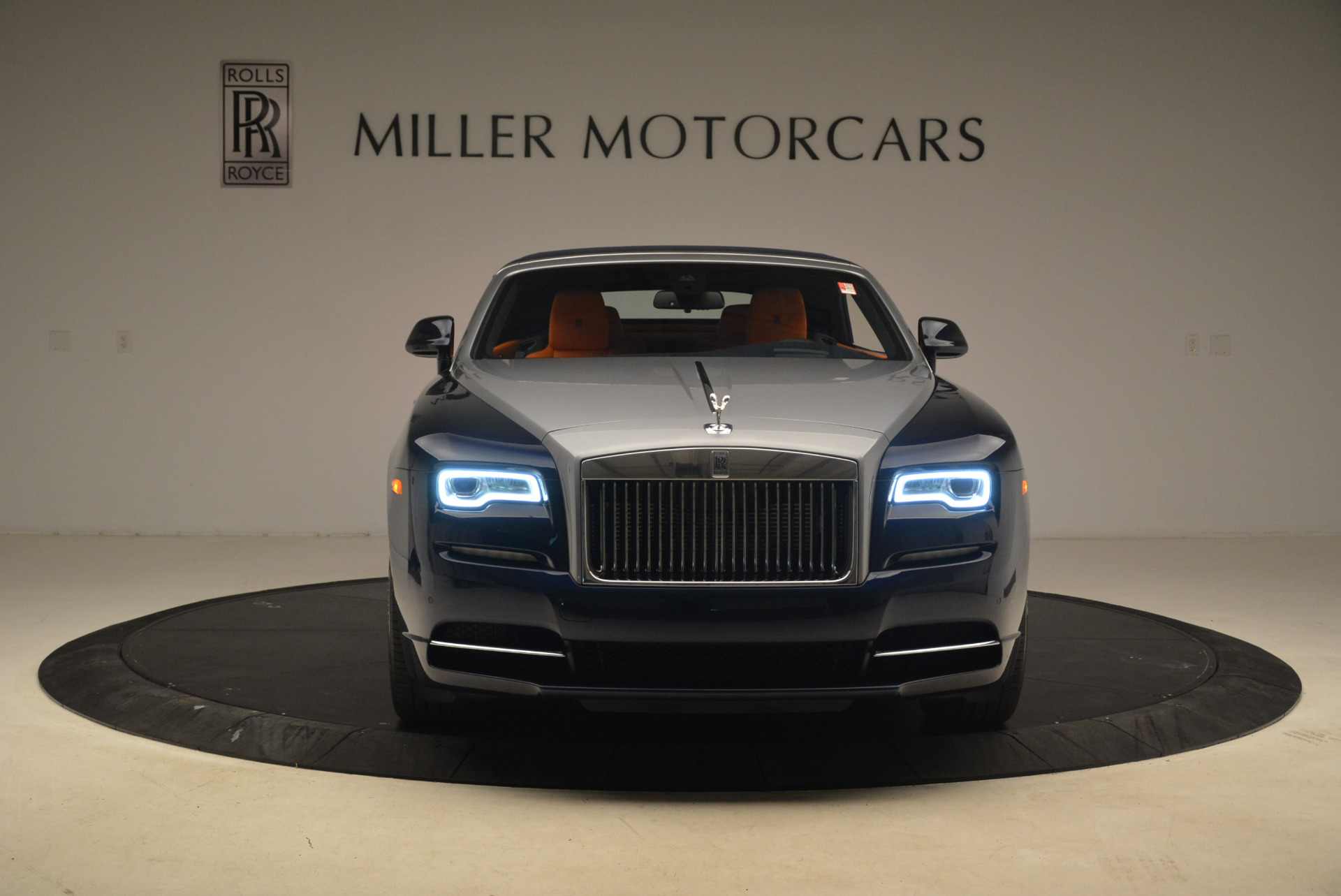 New-2018-Rolls-Royce-Dawn