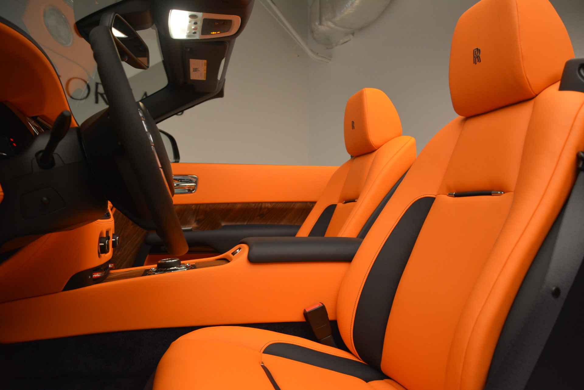 New-2018-Rolls-Royce-Dawn