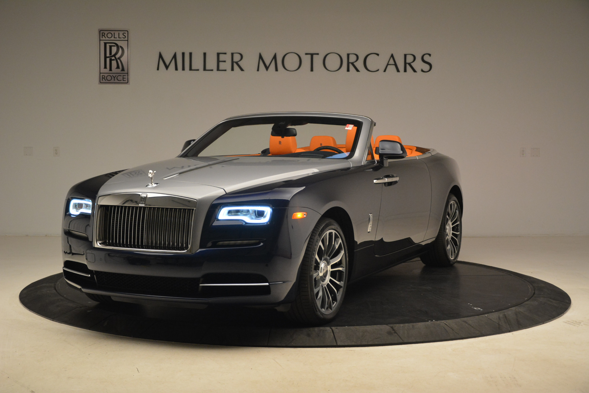 New-2018-Rolls-Royce-Dawn