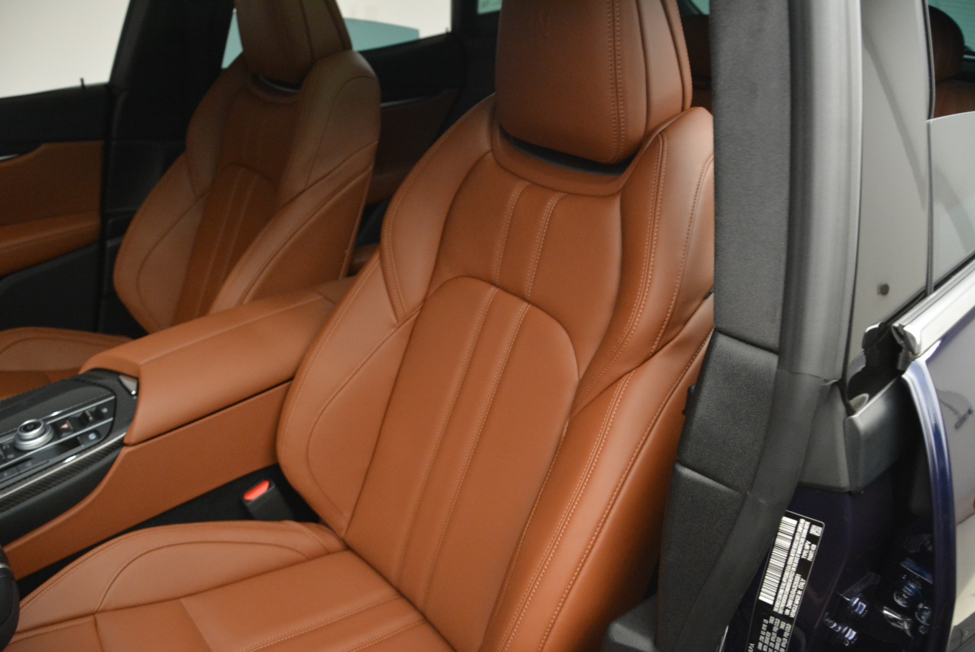 New-2018-Maserati-Levante-Q4-GranSport