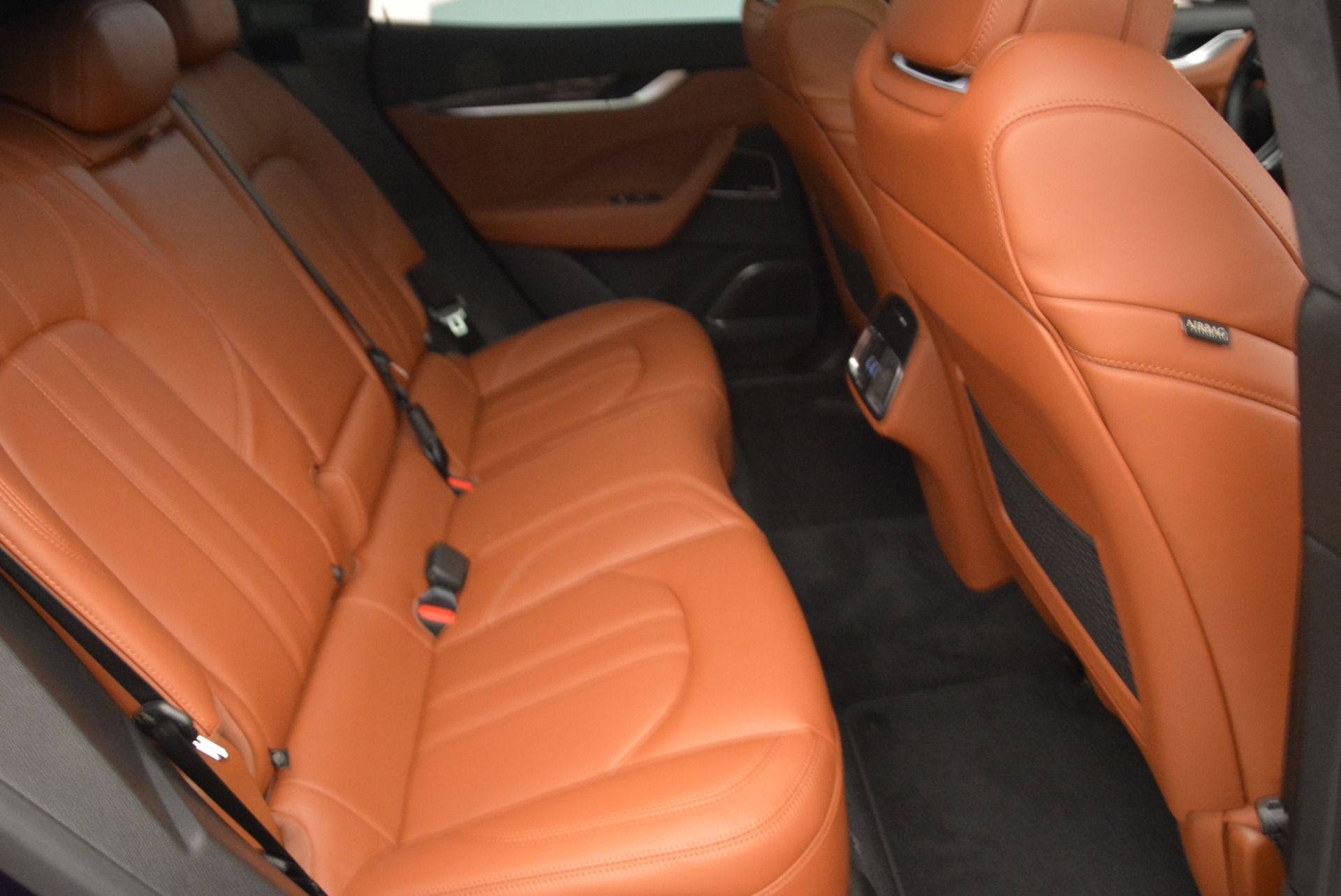 New-2018-Maserati-Levante-Q4-GranSport