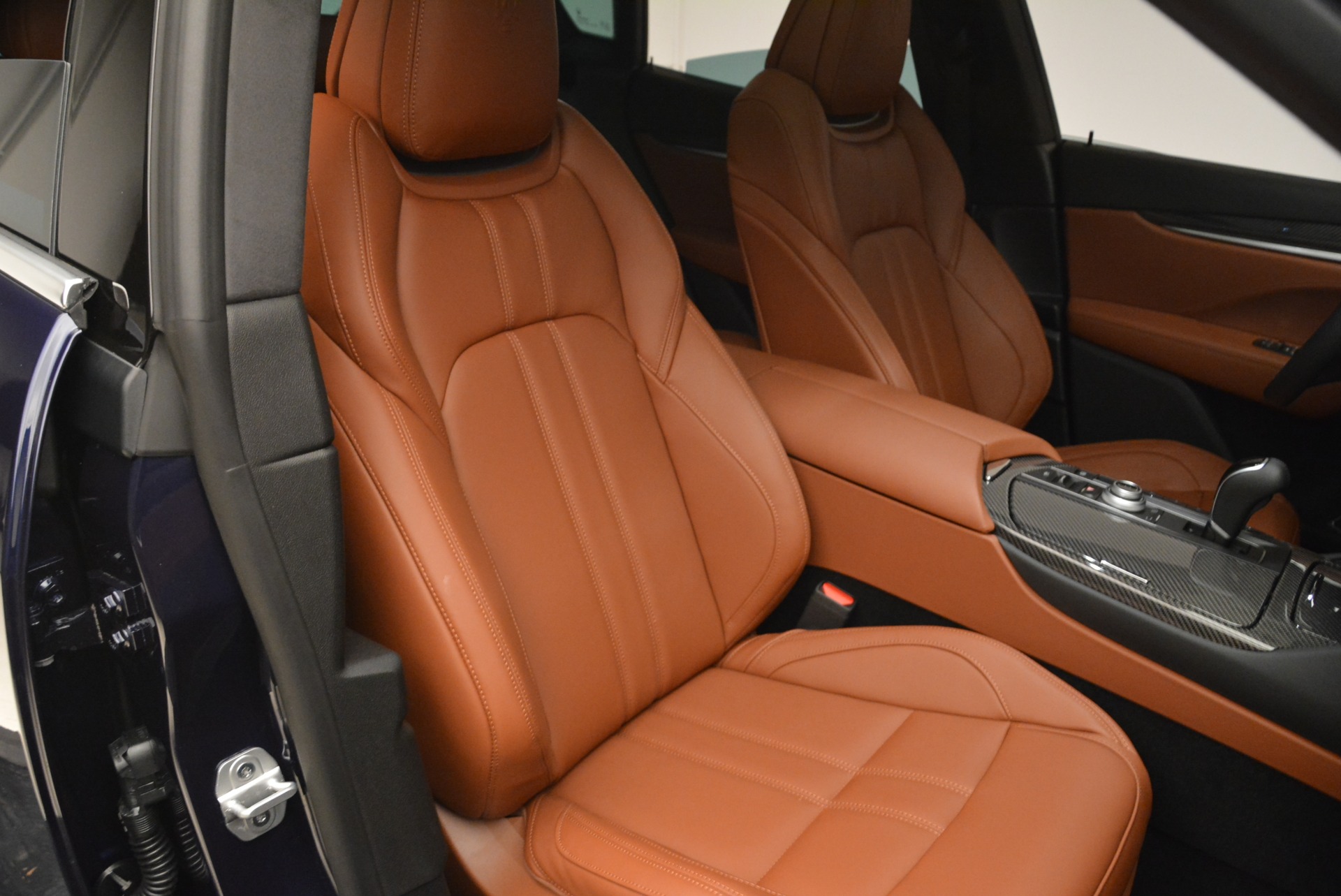 New-2018-Maserati-Levante-Q4-GranSport