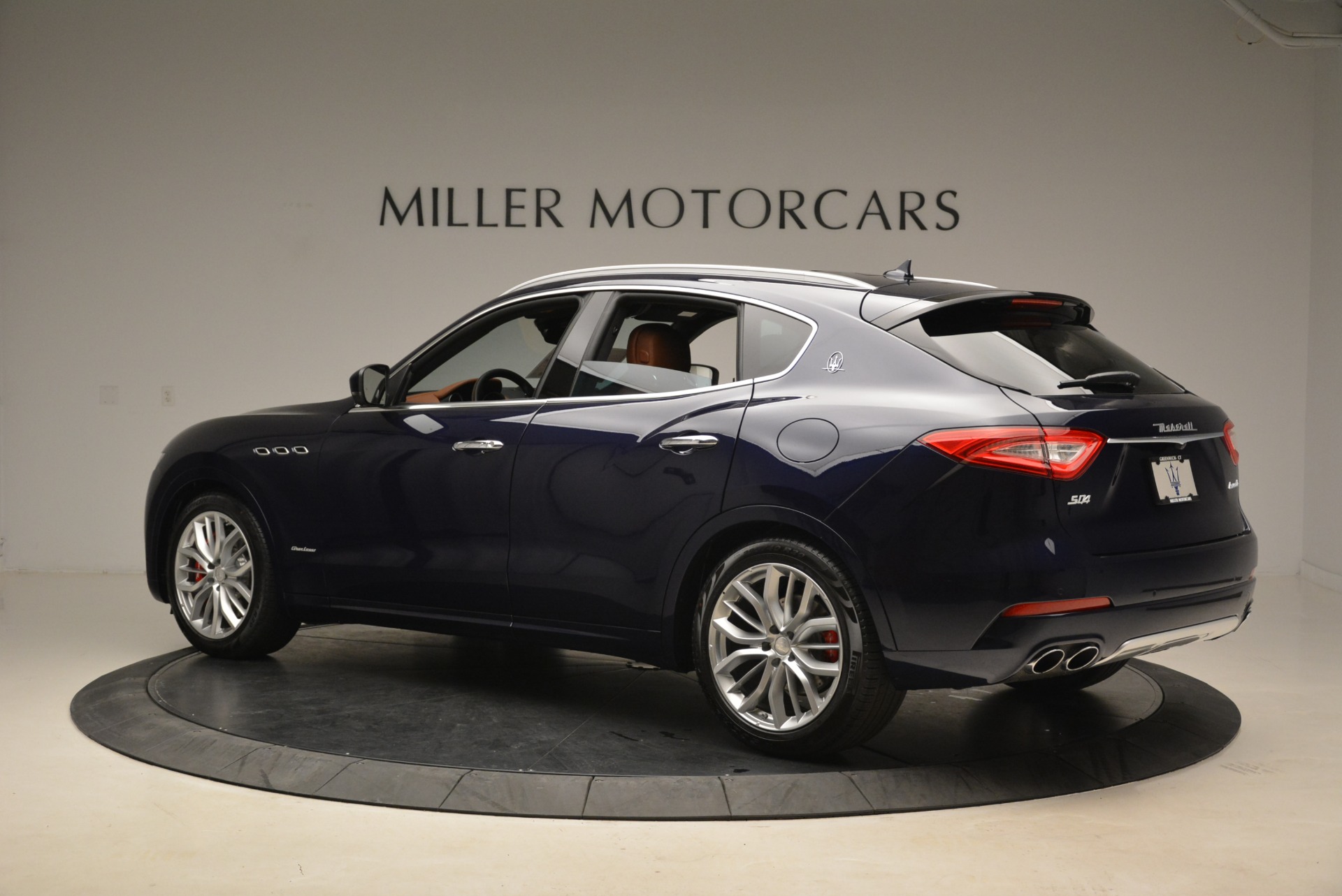 Used-2018-Maserati-Levante-S-Q4-GranLusso