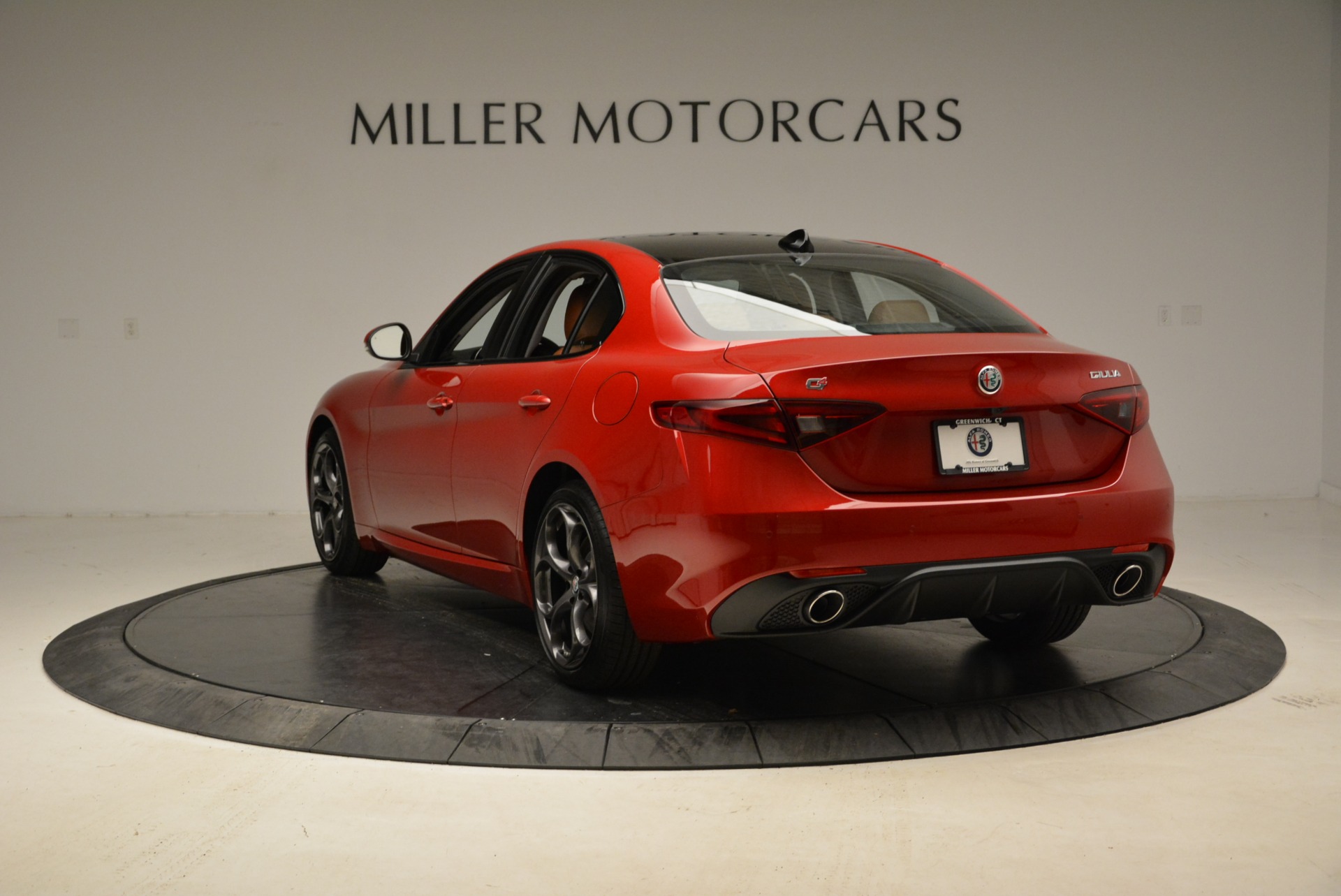 New-2018-Alfa-Romeo-Giulia-Ti-Sport-Q4