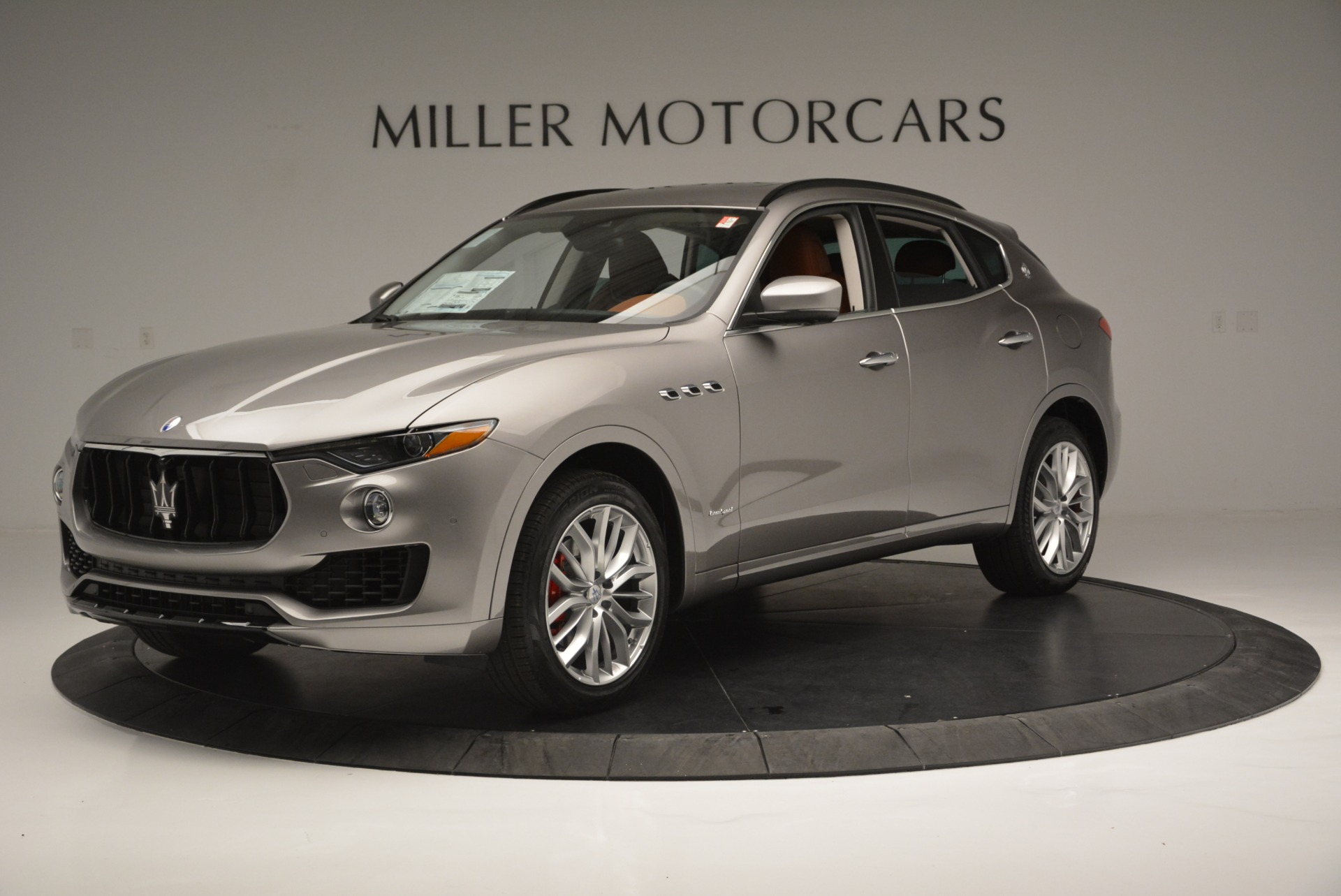 New-2018-Maserati-Levante-Q4-GranSport
